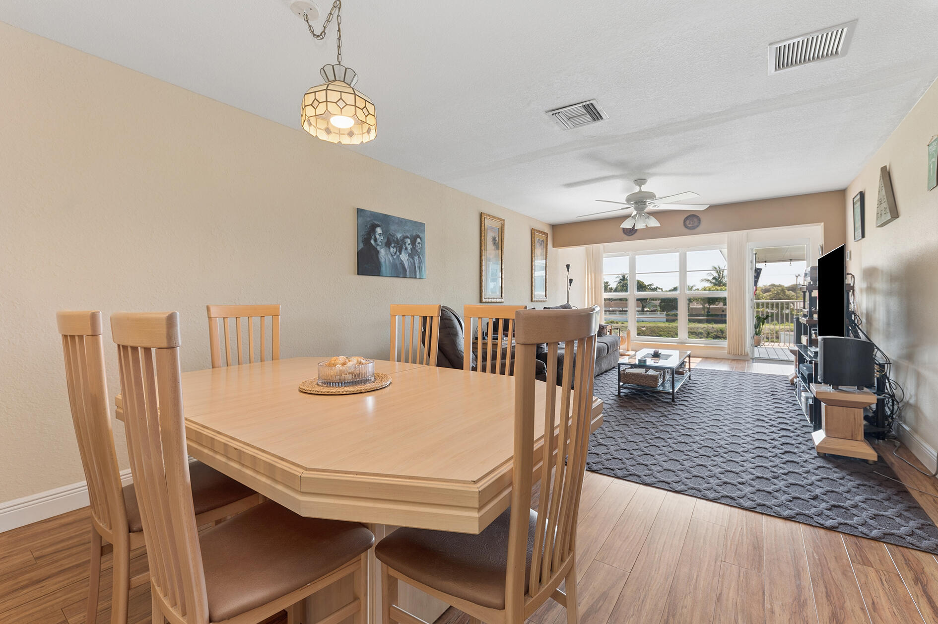 1060 Citrus Way 204 Property Photo 6
