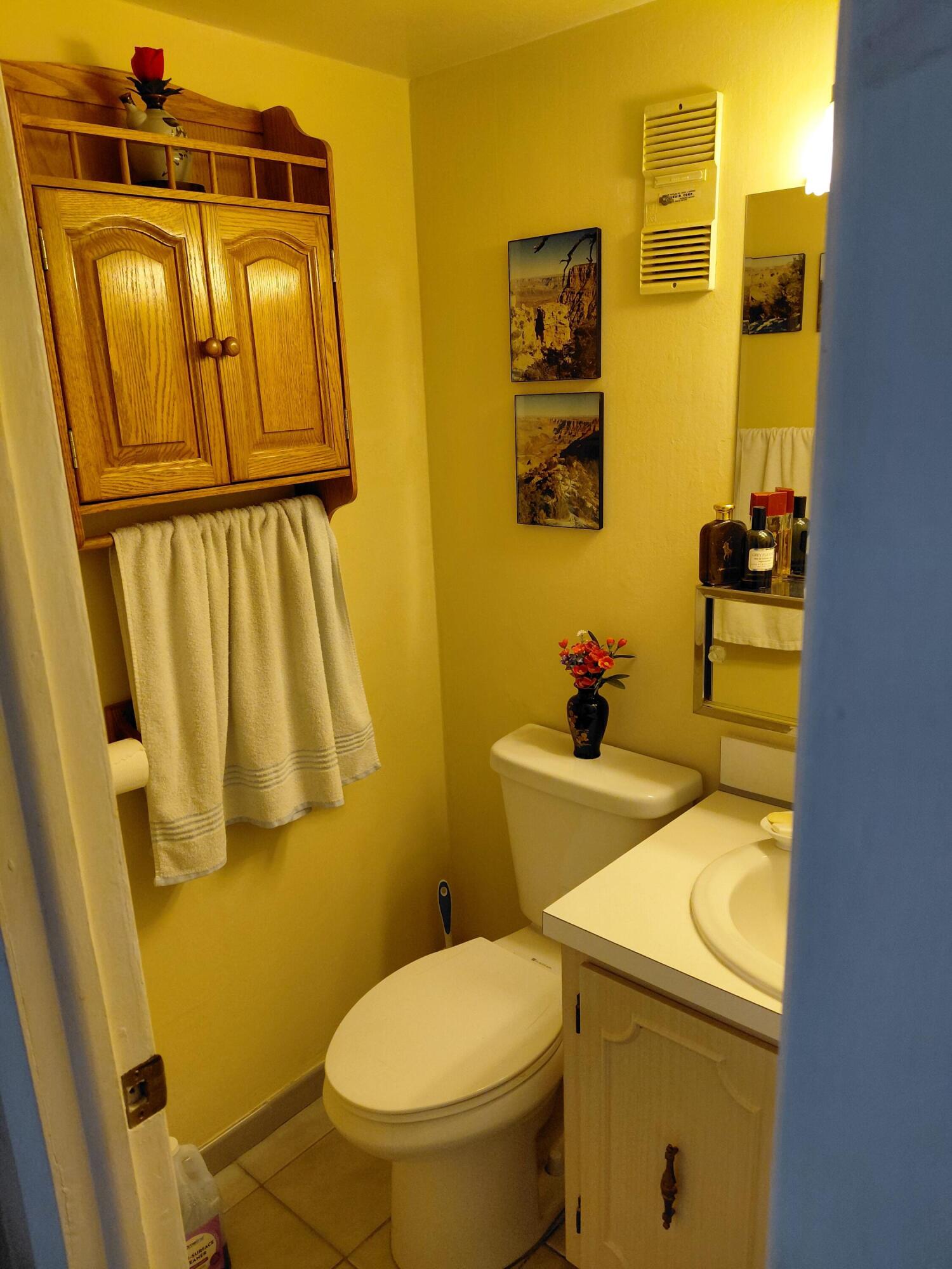 3113 S Ocean Drive 504 Property Photo 18