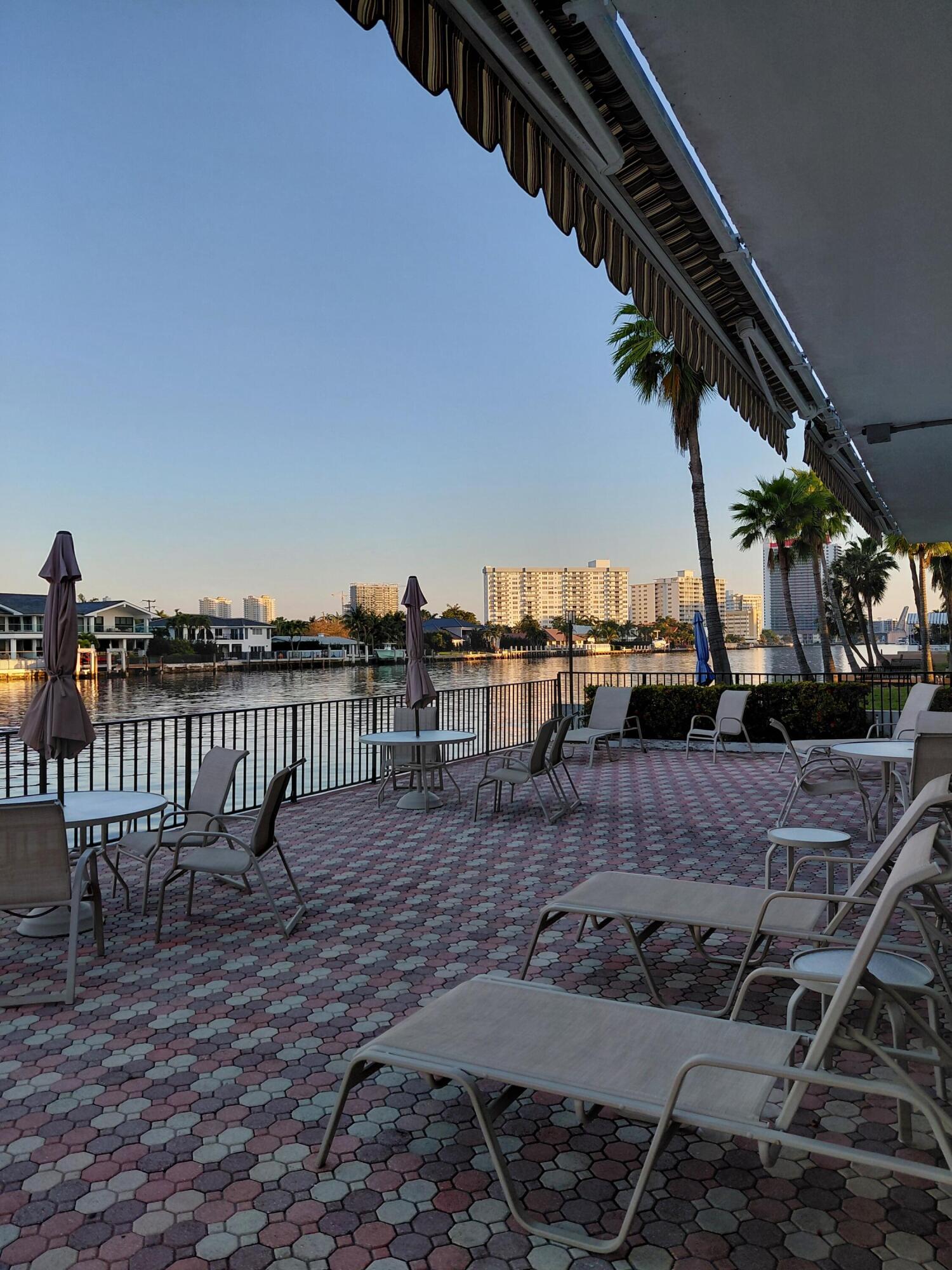 3113 S Ocean Drive 504 Property Photo 31
