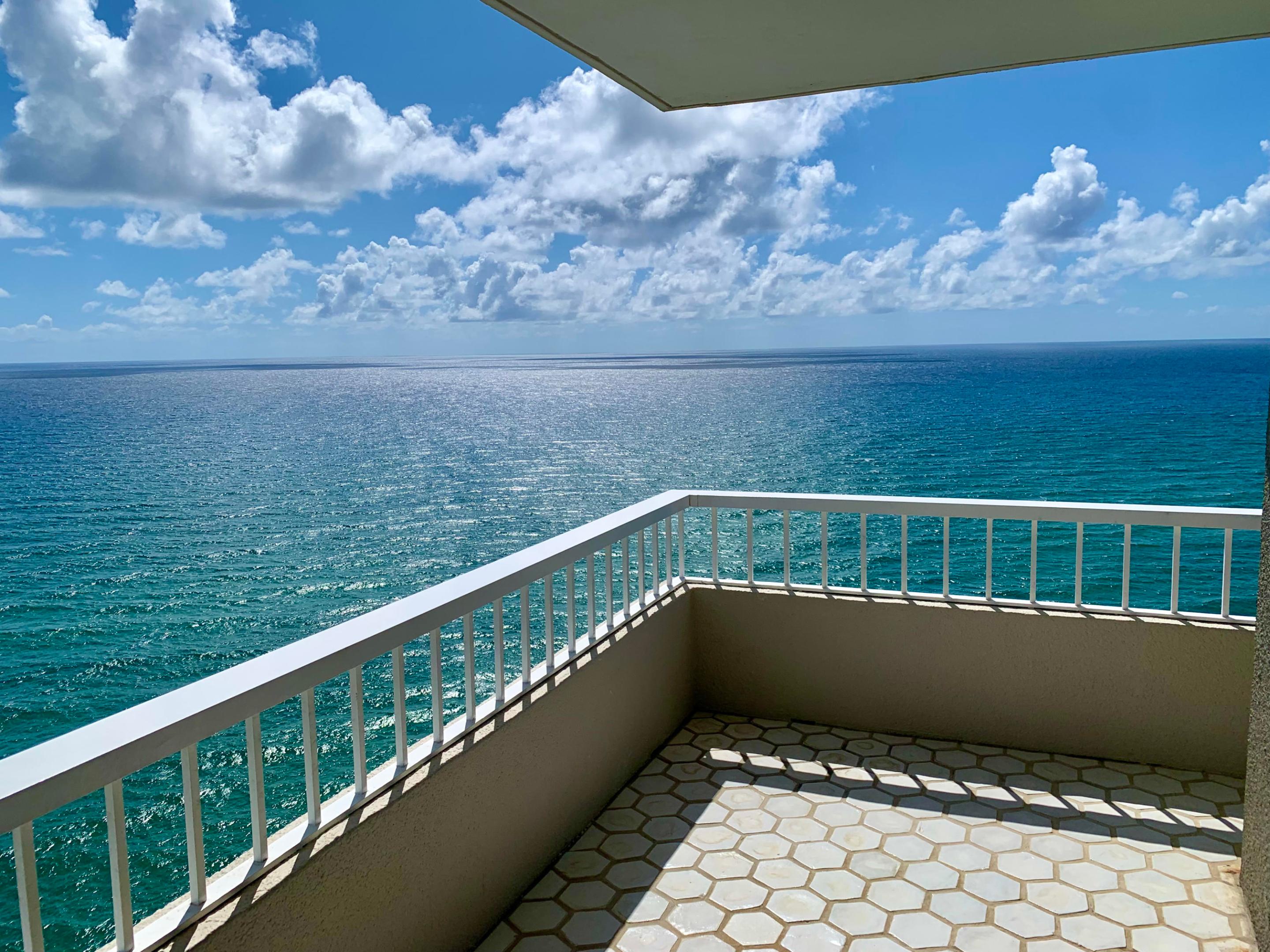5540 N Ocean Drive Ph-a Property Photo 35