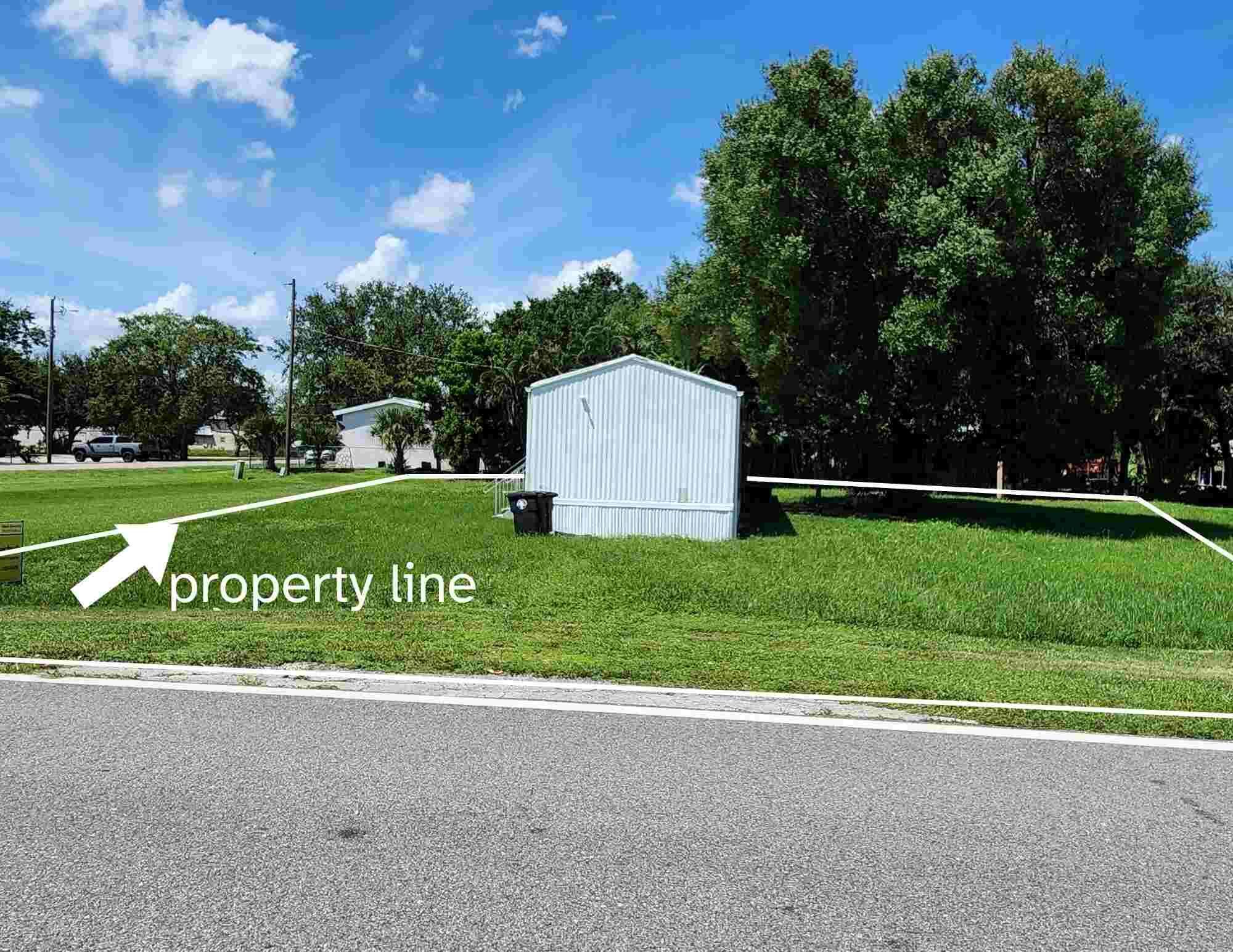 585 Nw Avenue D Property Photo 10