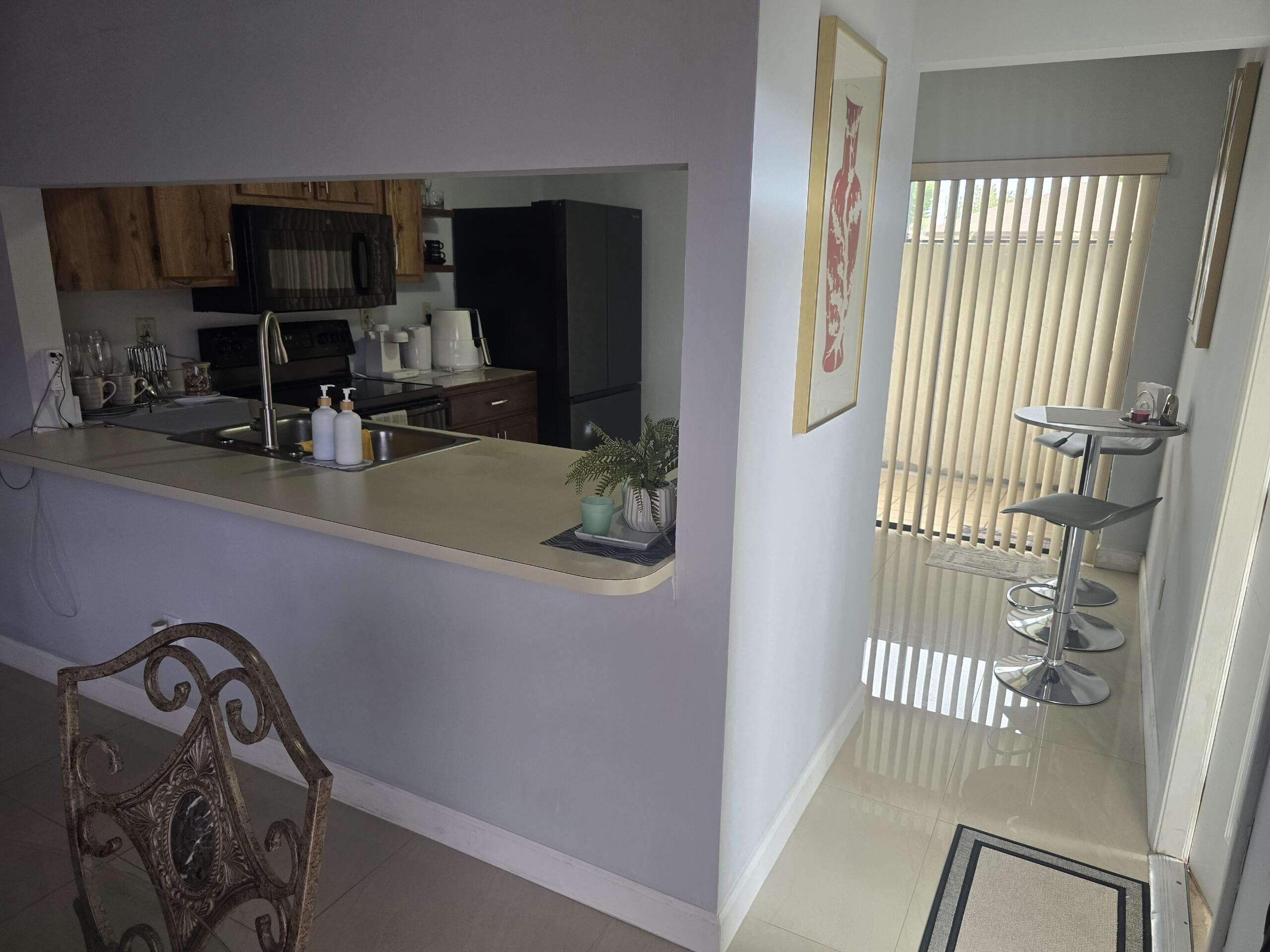 5255 Mendoza Street Property Photo 16