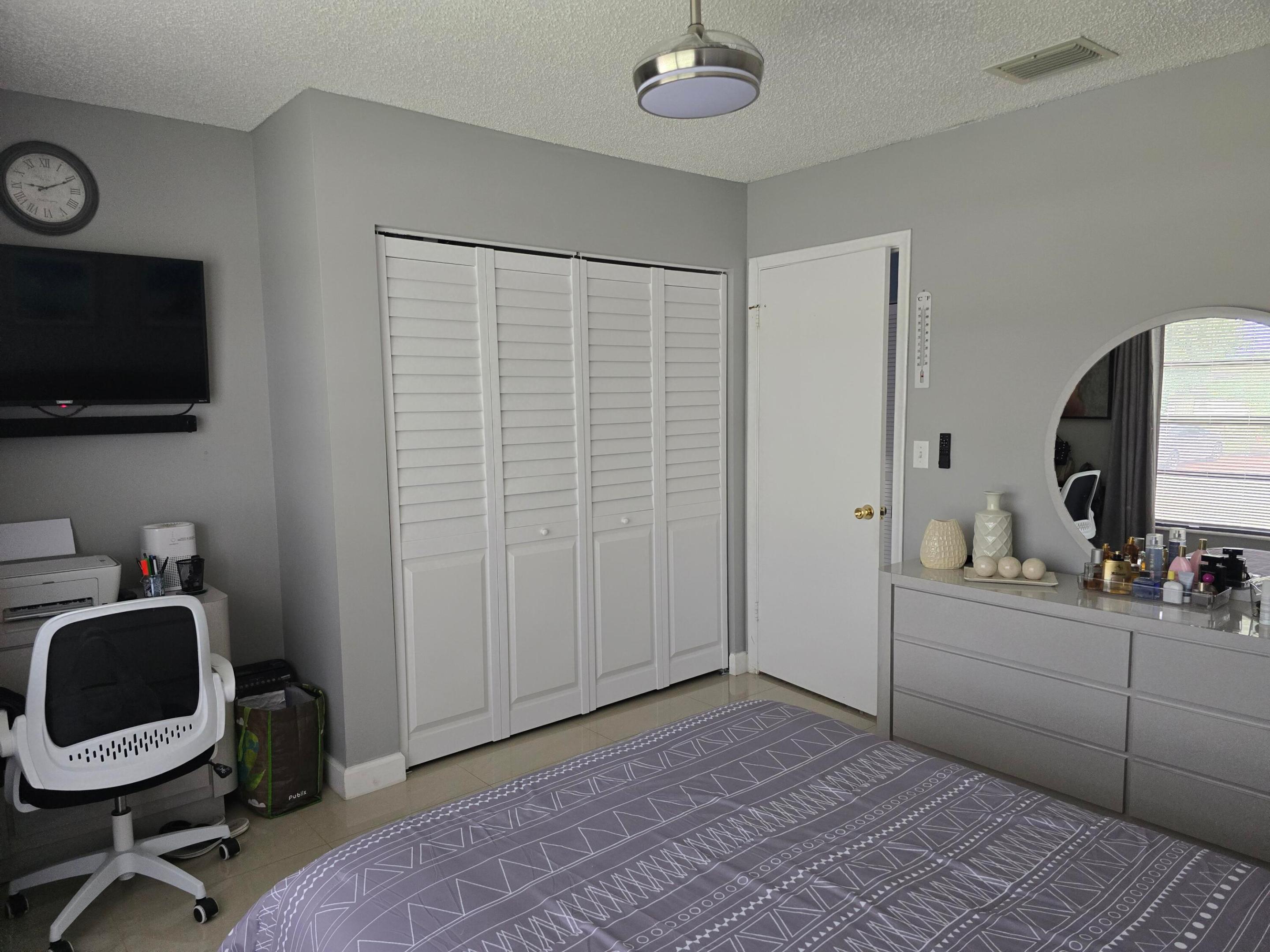 5255 Mendoza Street Property Photo 35