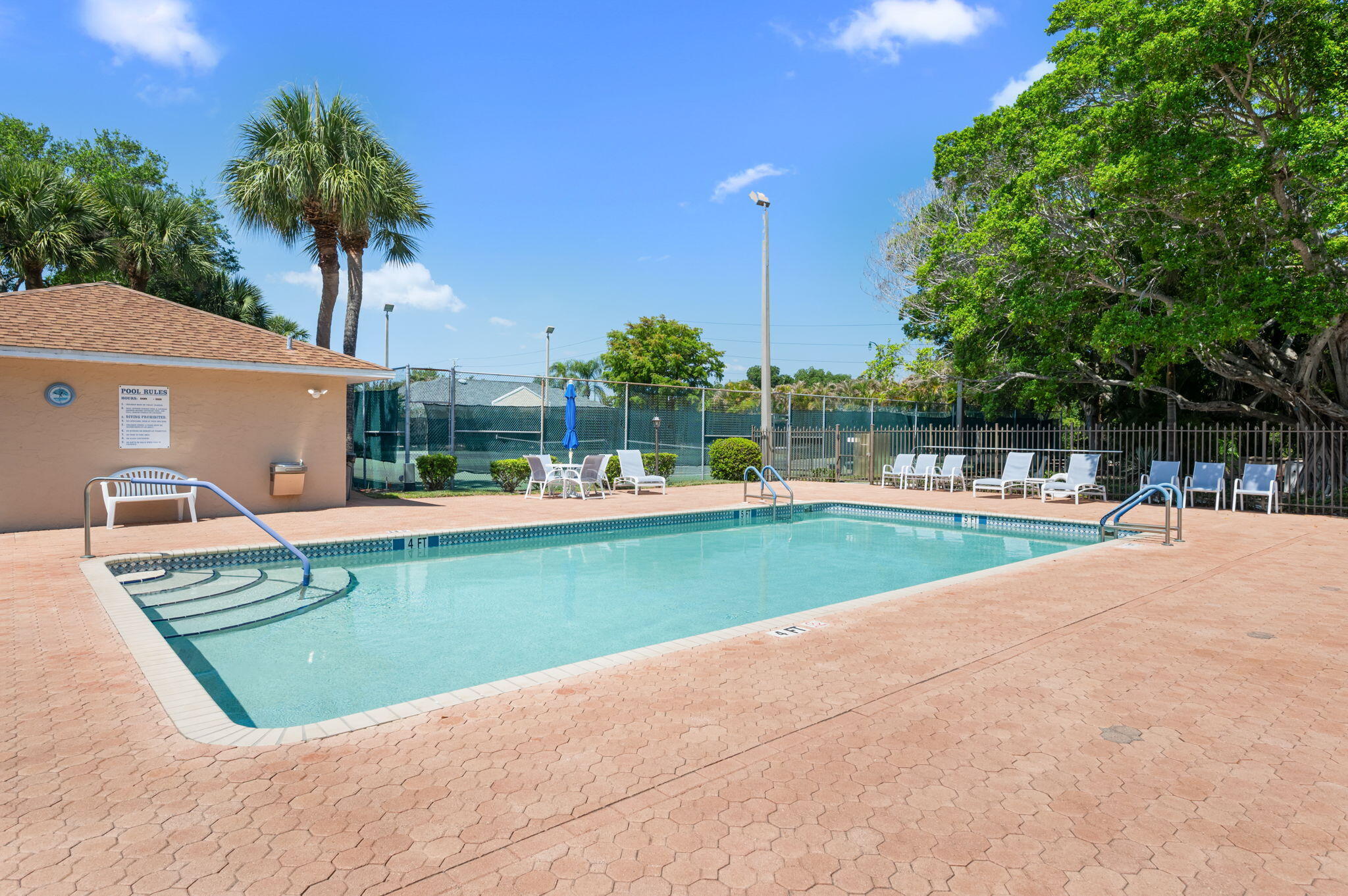 3412 Ne Causeway Boulevard 102 Property Photo 26