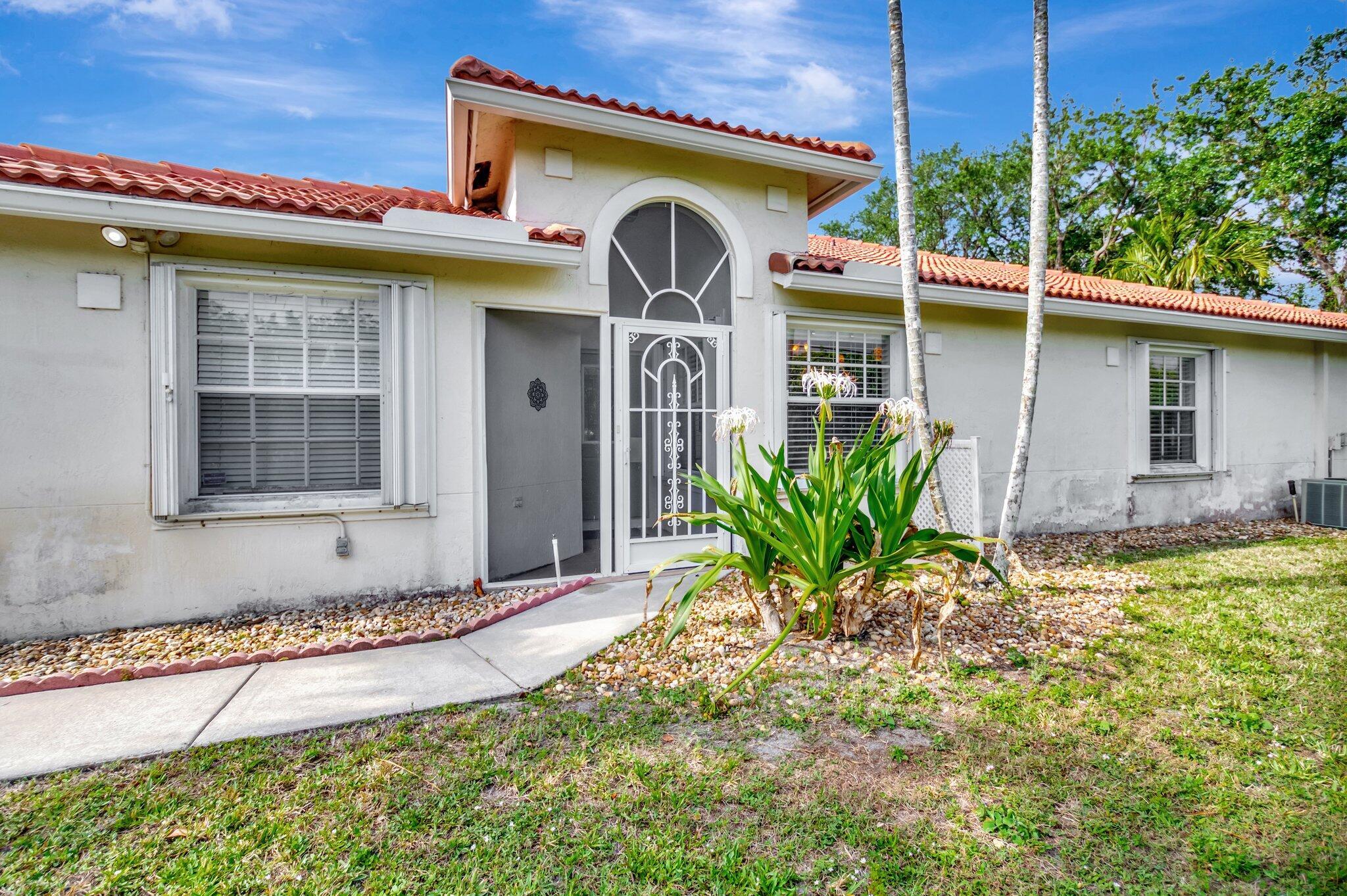 14211 W La Sedona Circle Property Photo 6
