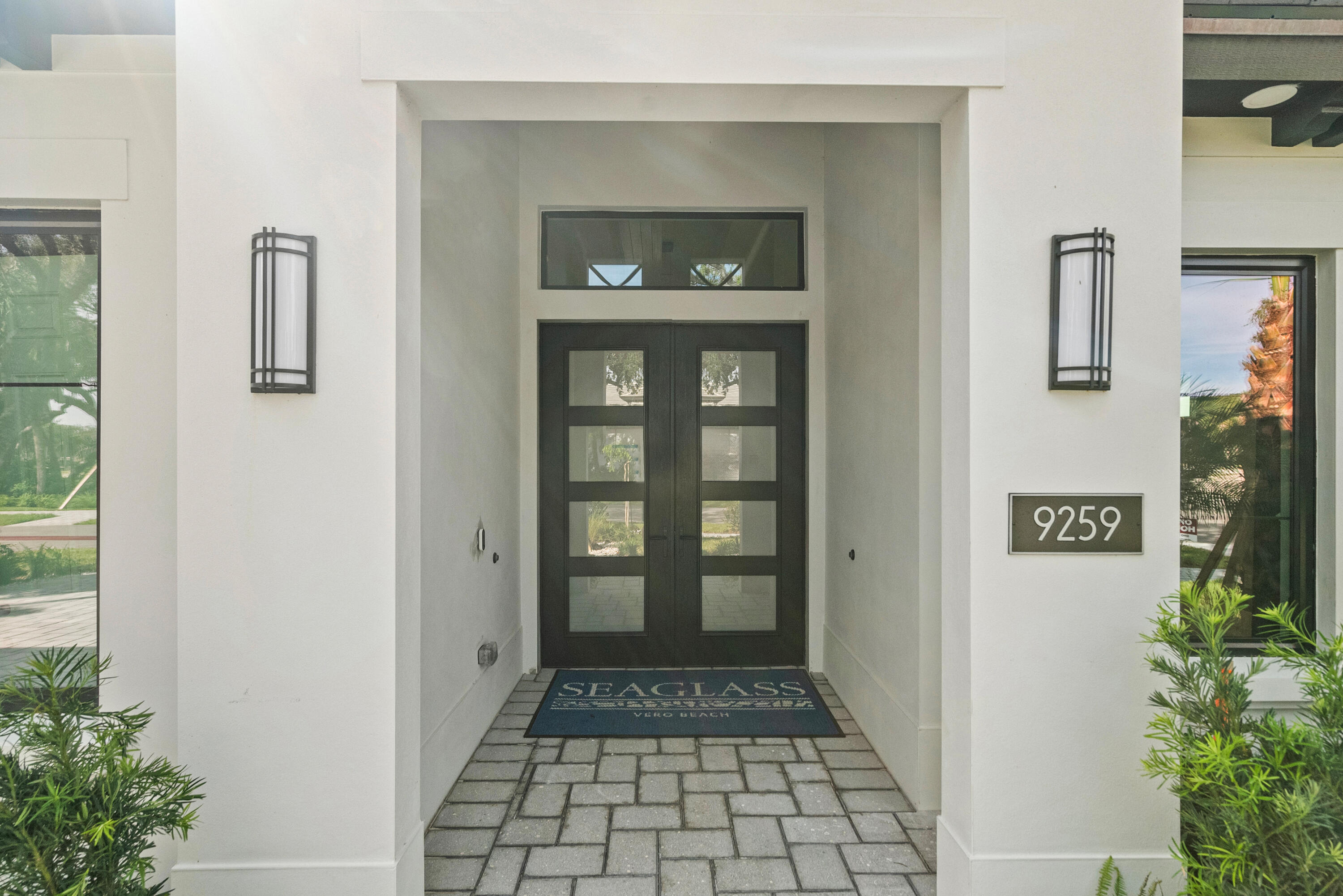 9259 Seaglass Court Property Photo 2