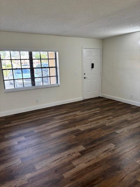 4245 Oak Terrace Drive Property Photo 6