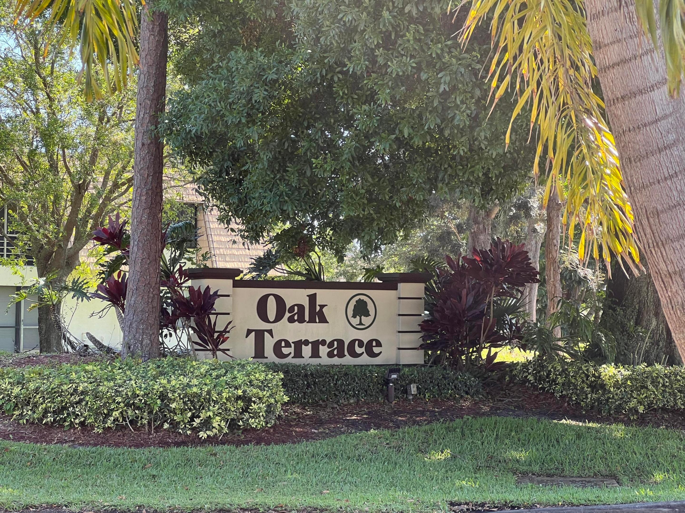 4245 Oak Terrace Drive Property Photo 12