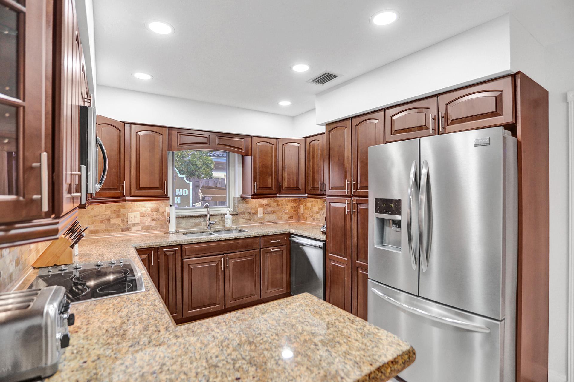 470 Se 4th Court Property Photo 39