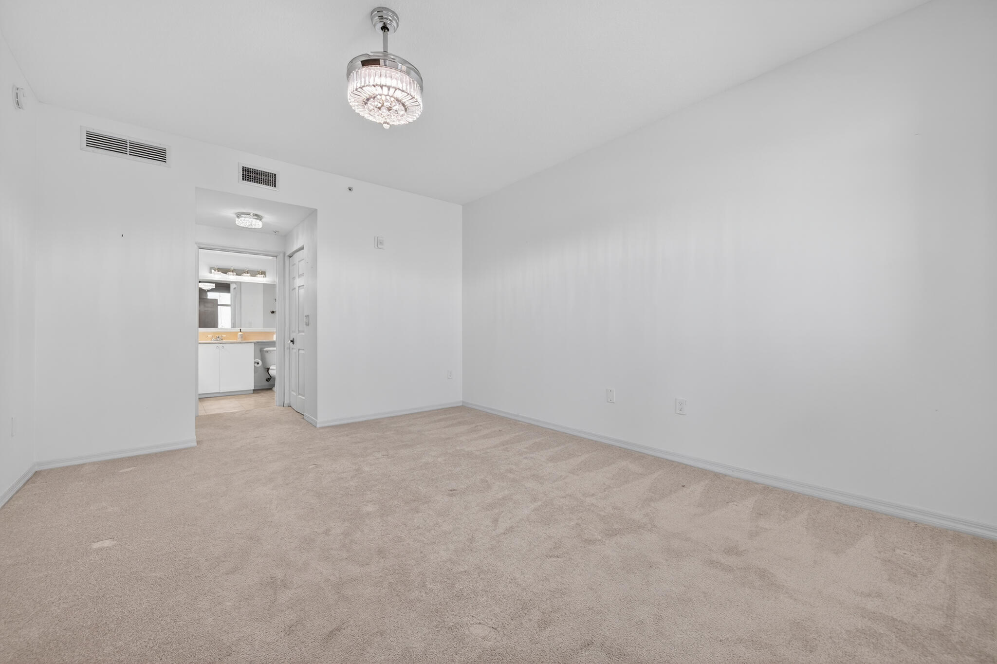 806 E Windward Way 403 Property Photo 14