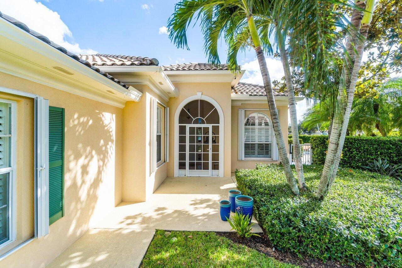 8222 Dominica Place Property Photo 5