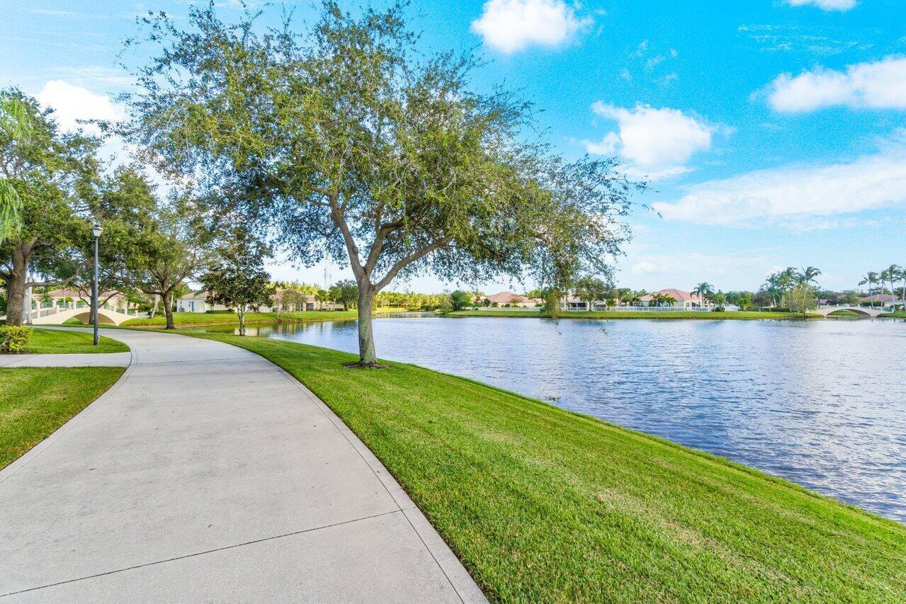 8222 Dominica Place Property Photo 41