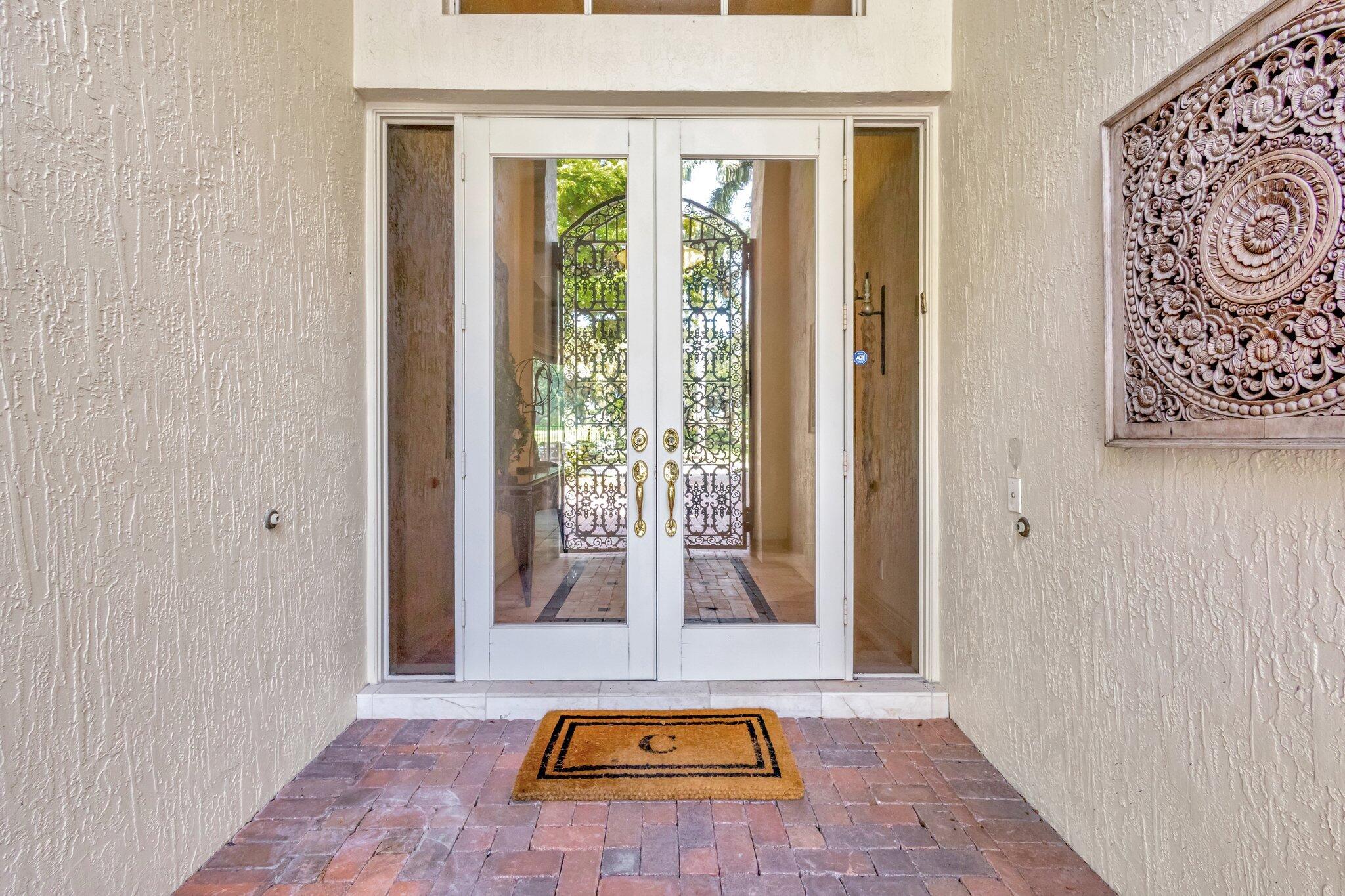 6802 Casa Grande Way Property Photo 4