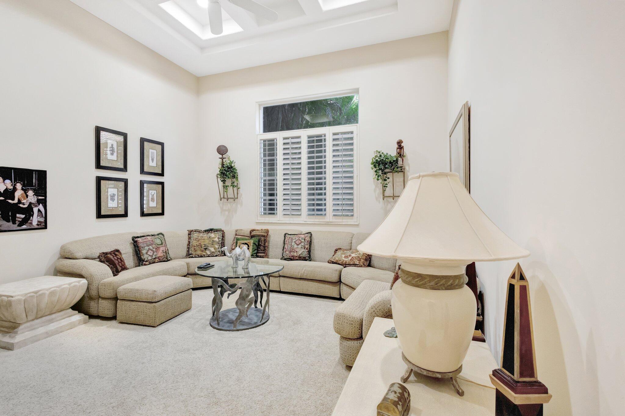 6802 Casa Grande Way Property Photo 7