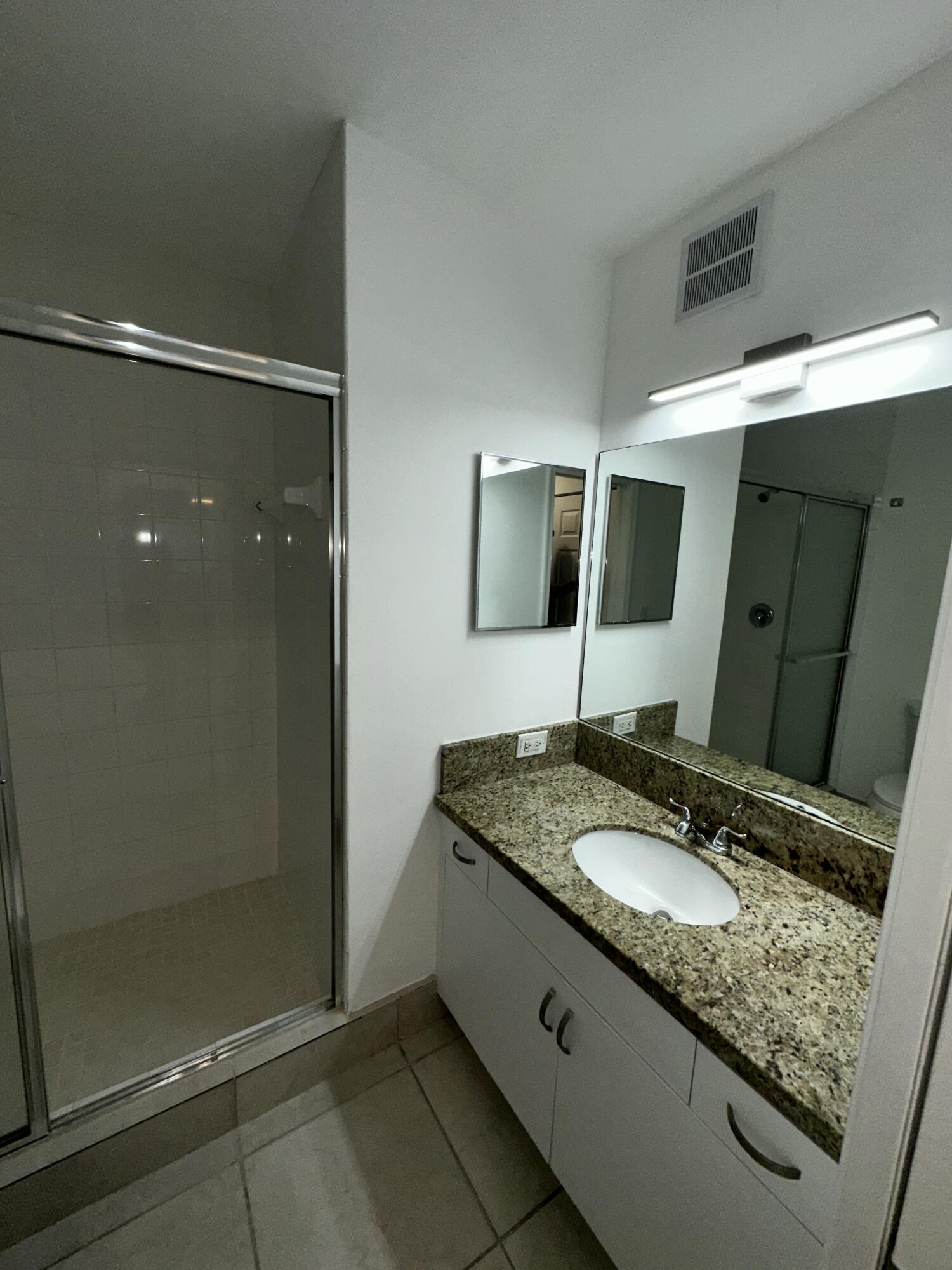 2103 Renaissance Boulevard 306 Property Photo 19
