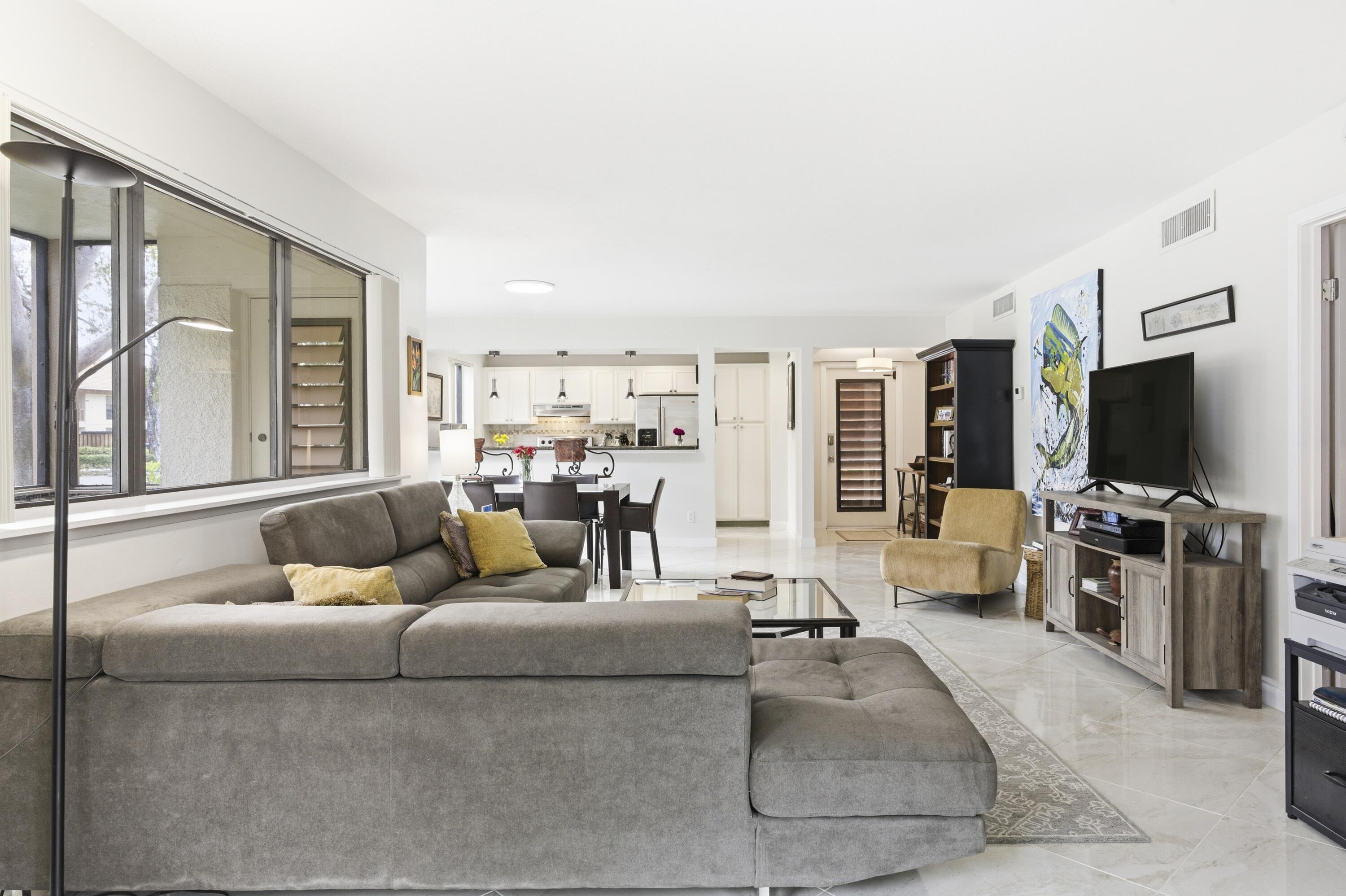 137 Brackenwood Road Property Photo 14