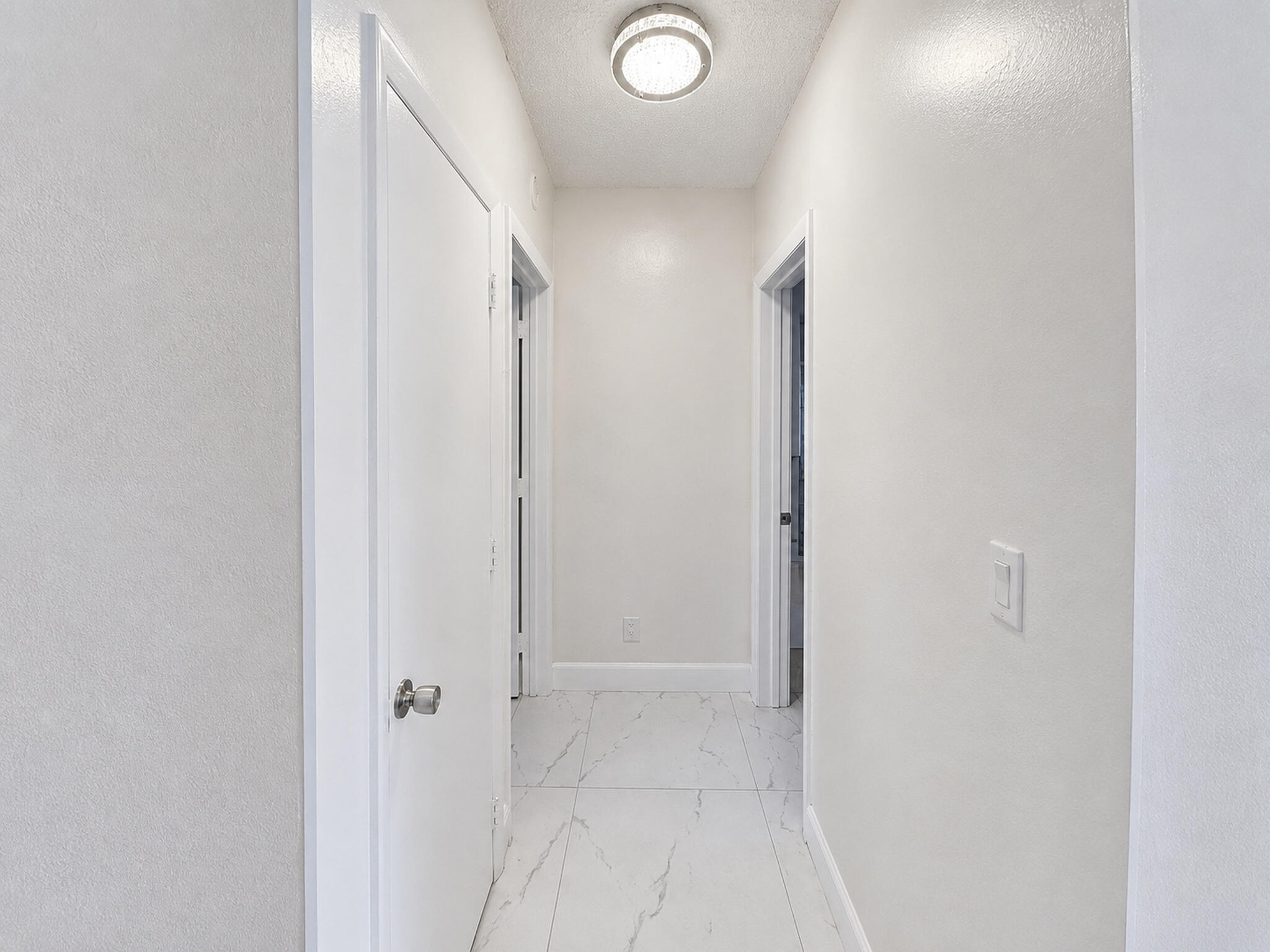 1115 Lake Terrace 208 Property Photo 10