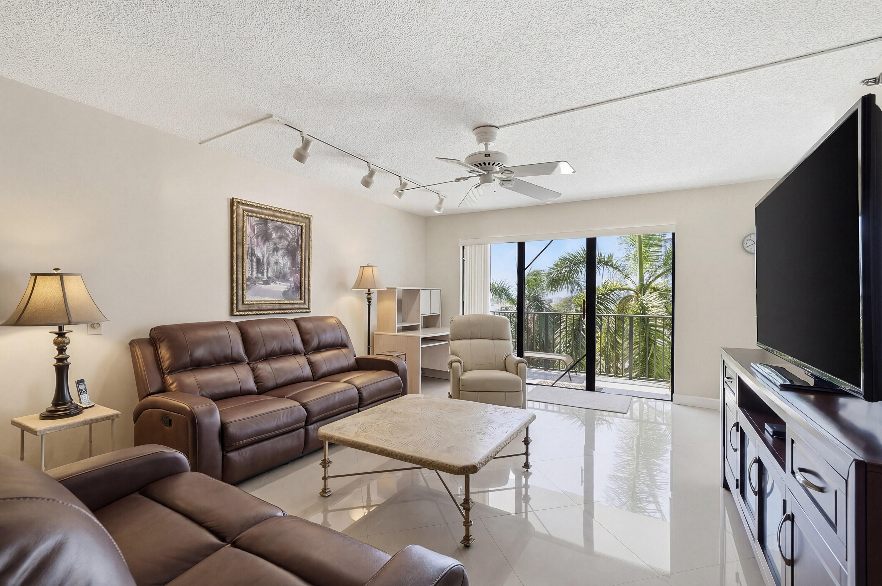 1201 S Ocean Drive 506s Property Photo 17