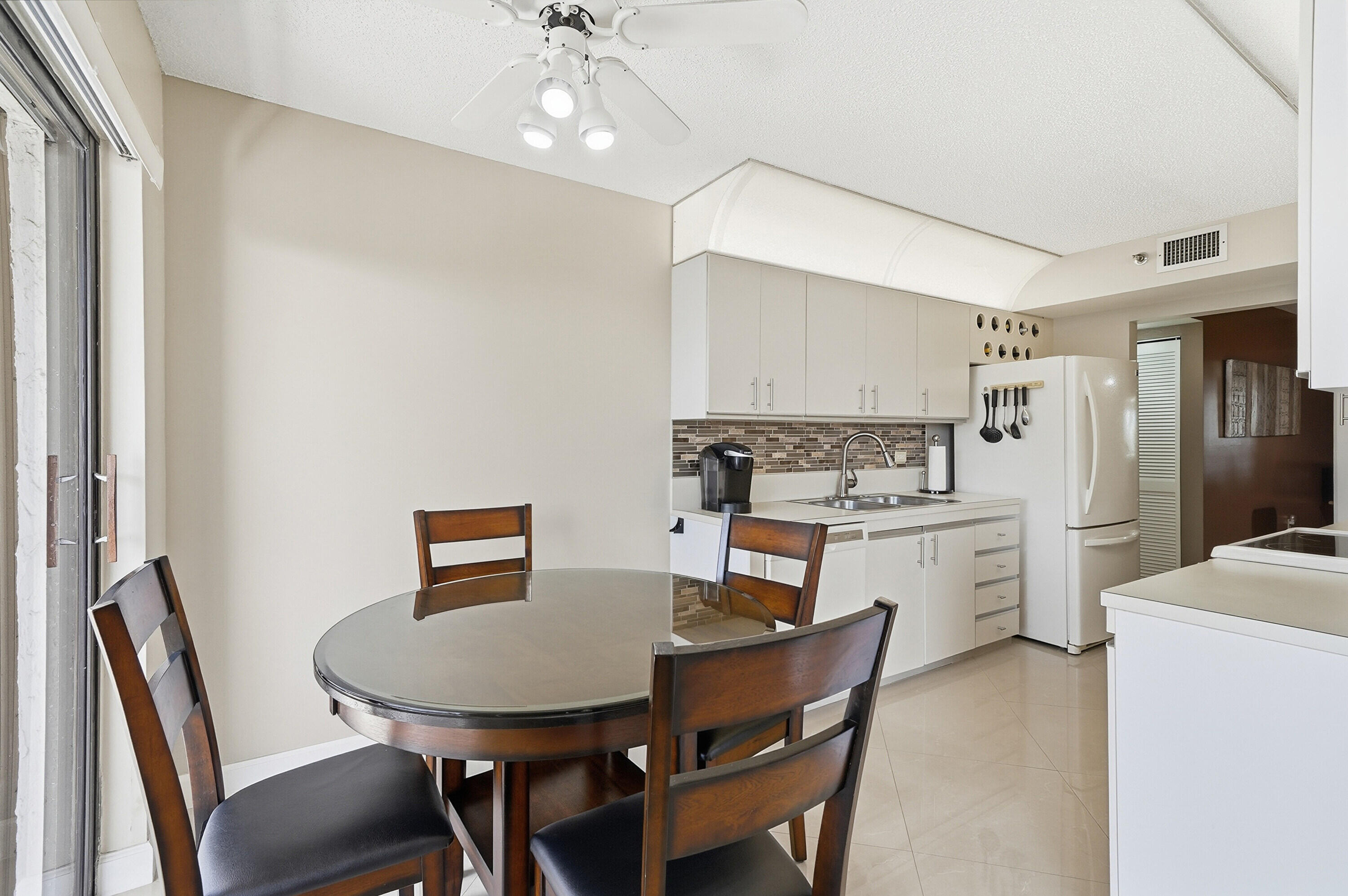 1201 S Ocean Drive 506s Property Photo 20