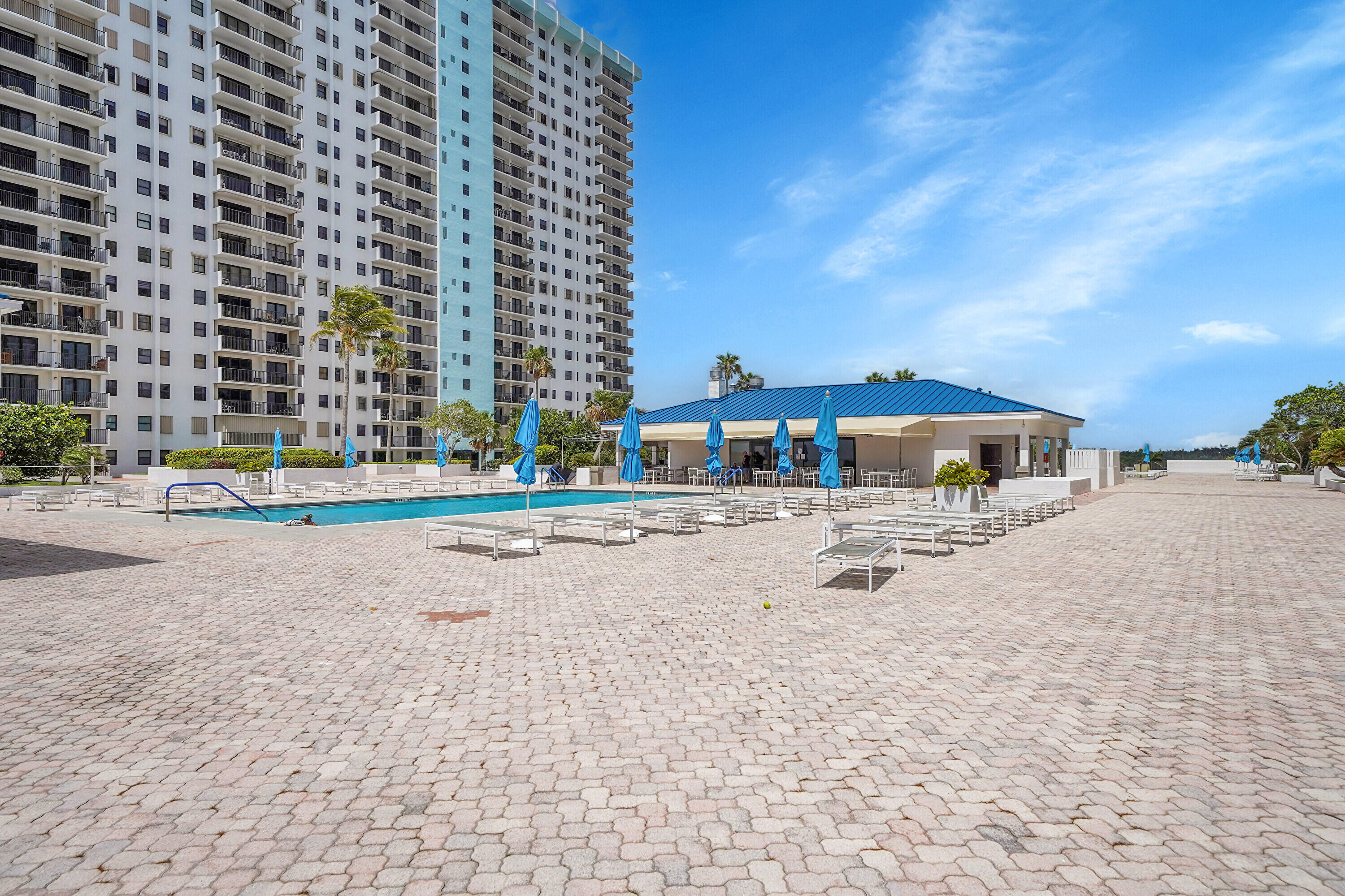 1201 S Ocean Drive 506s Property Photo 38
