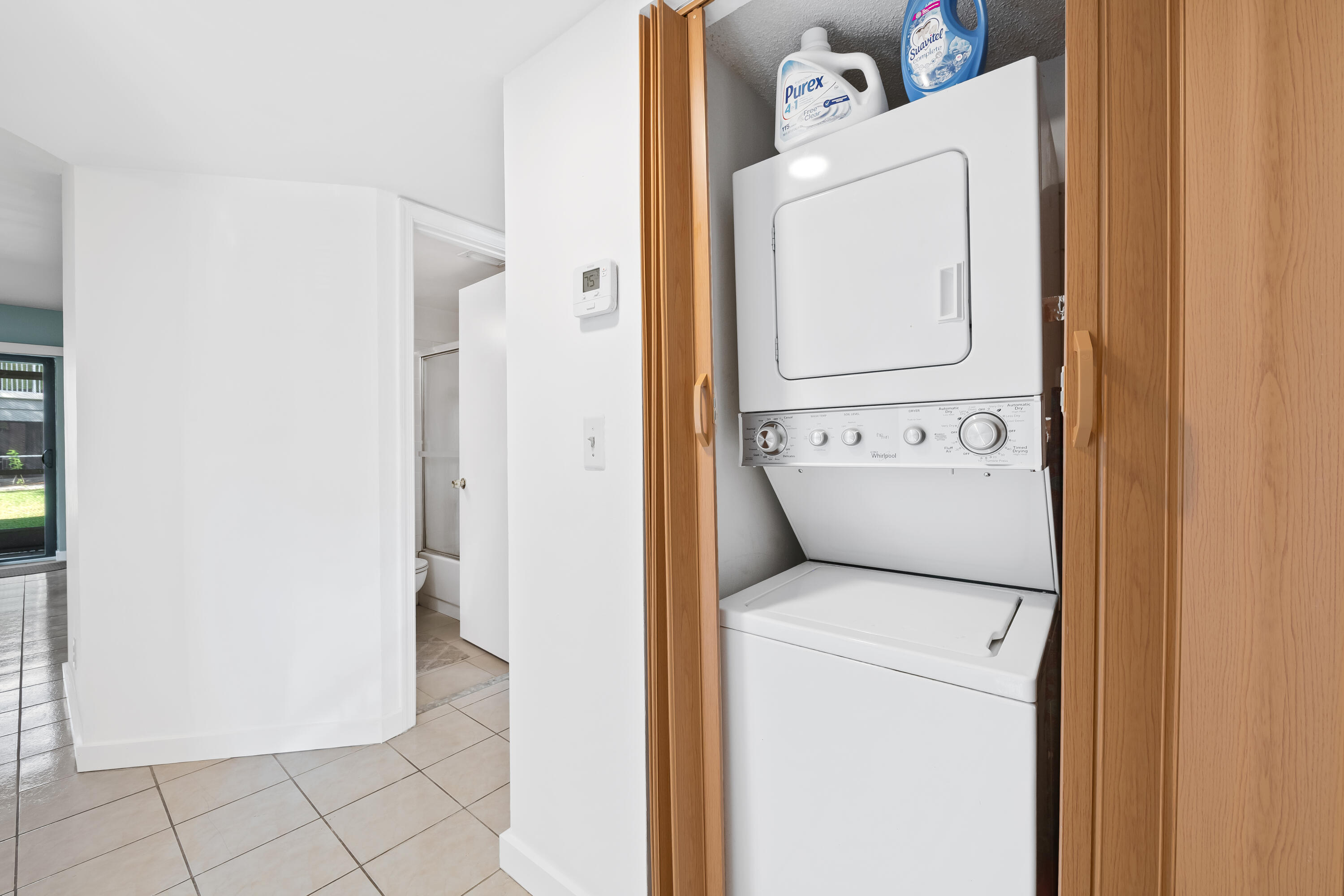 5570 Lakeside Drive 102 Property Photo 16
