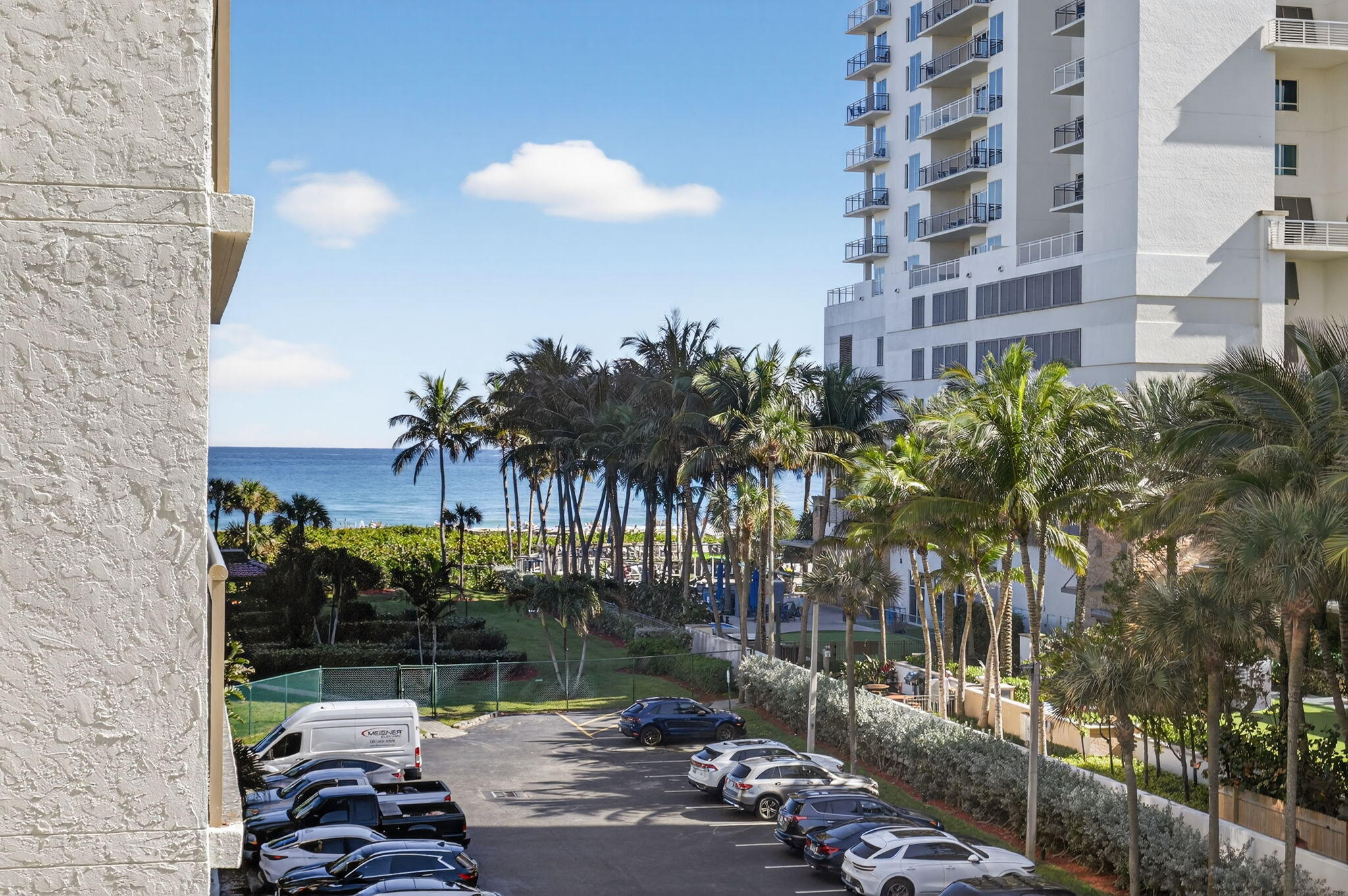 3400 N Ocean Drive 408 Property Photo 2