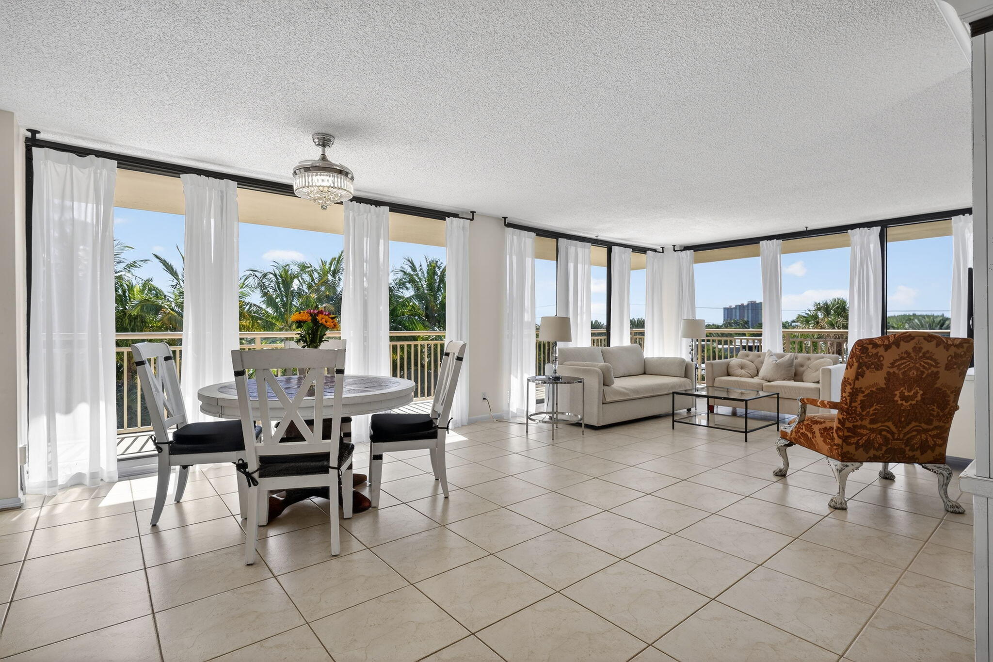 3400 N Ocean Drive 408 Property Photo 3