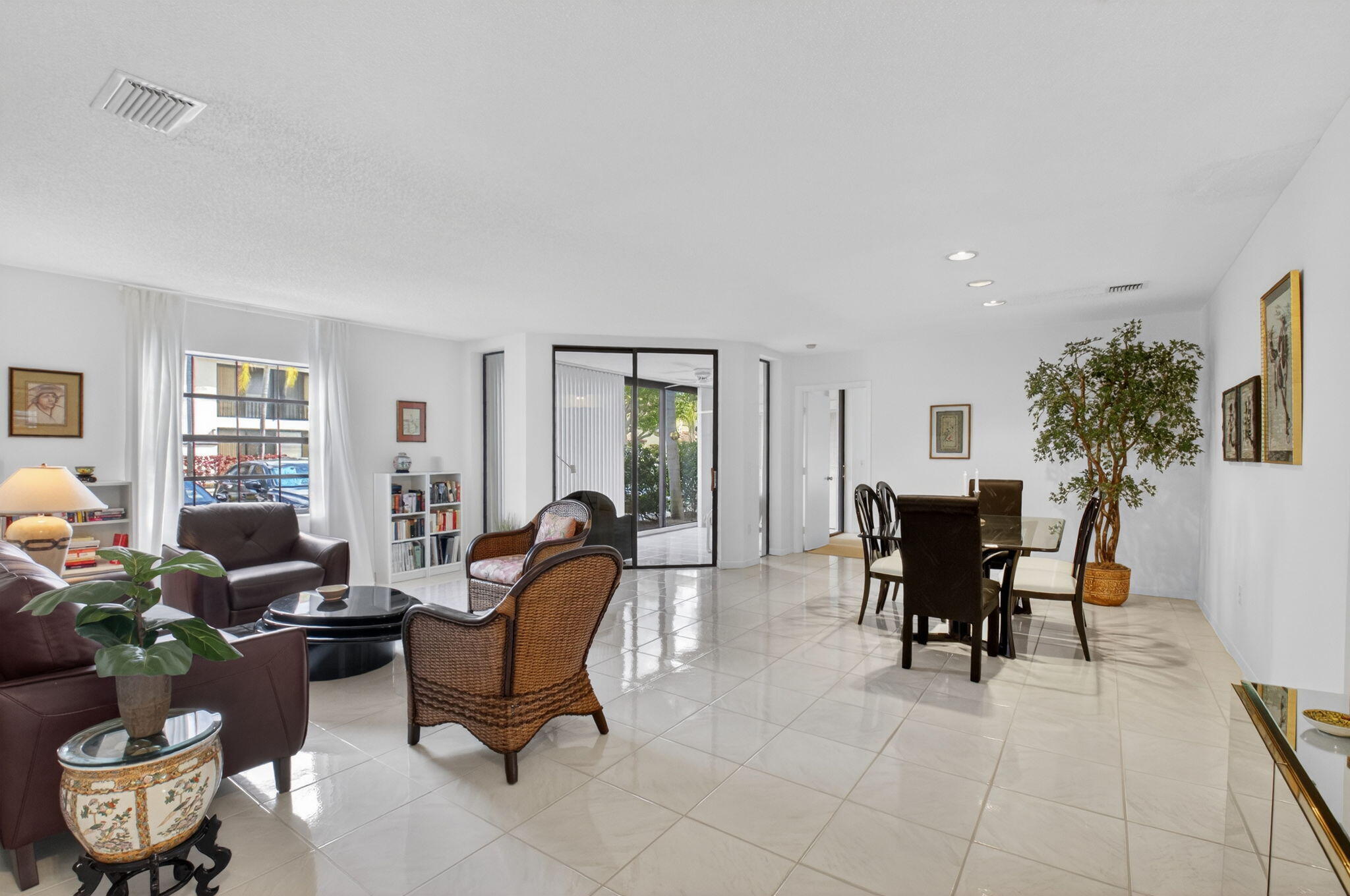 5226 Europa Drive H Property Photo 5