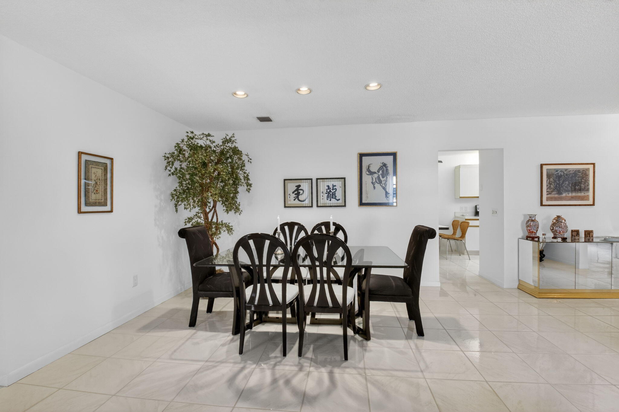 5226 Europa Drive H Property Photo 8