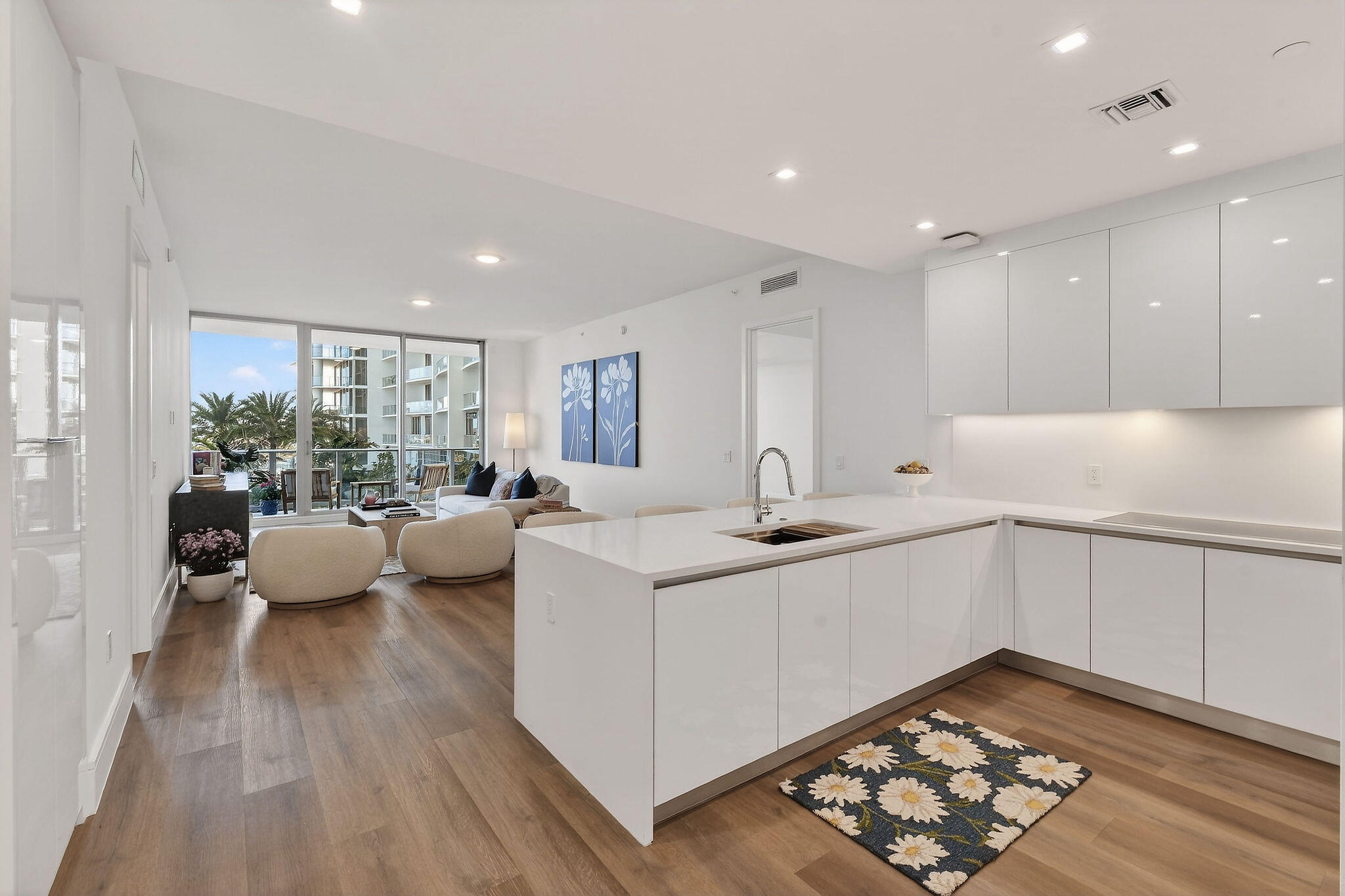 220 Lake Shore Drive 715 Property Photo 1