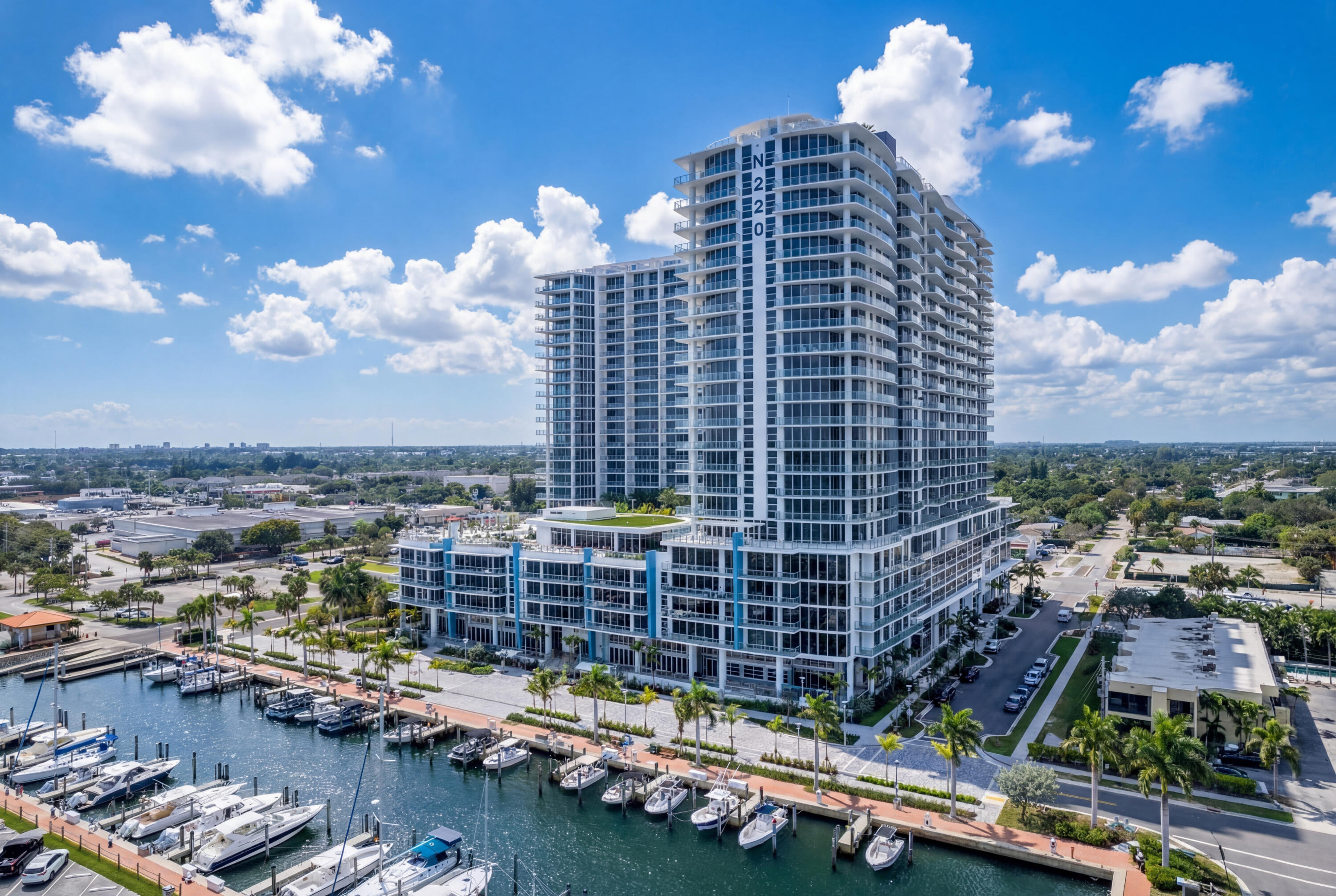 220 Lake Shore Drive 715 Property Photo 29