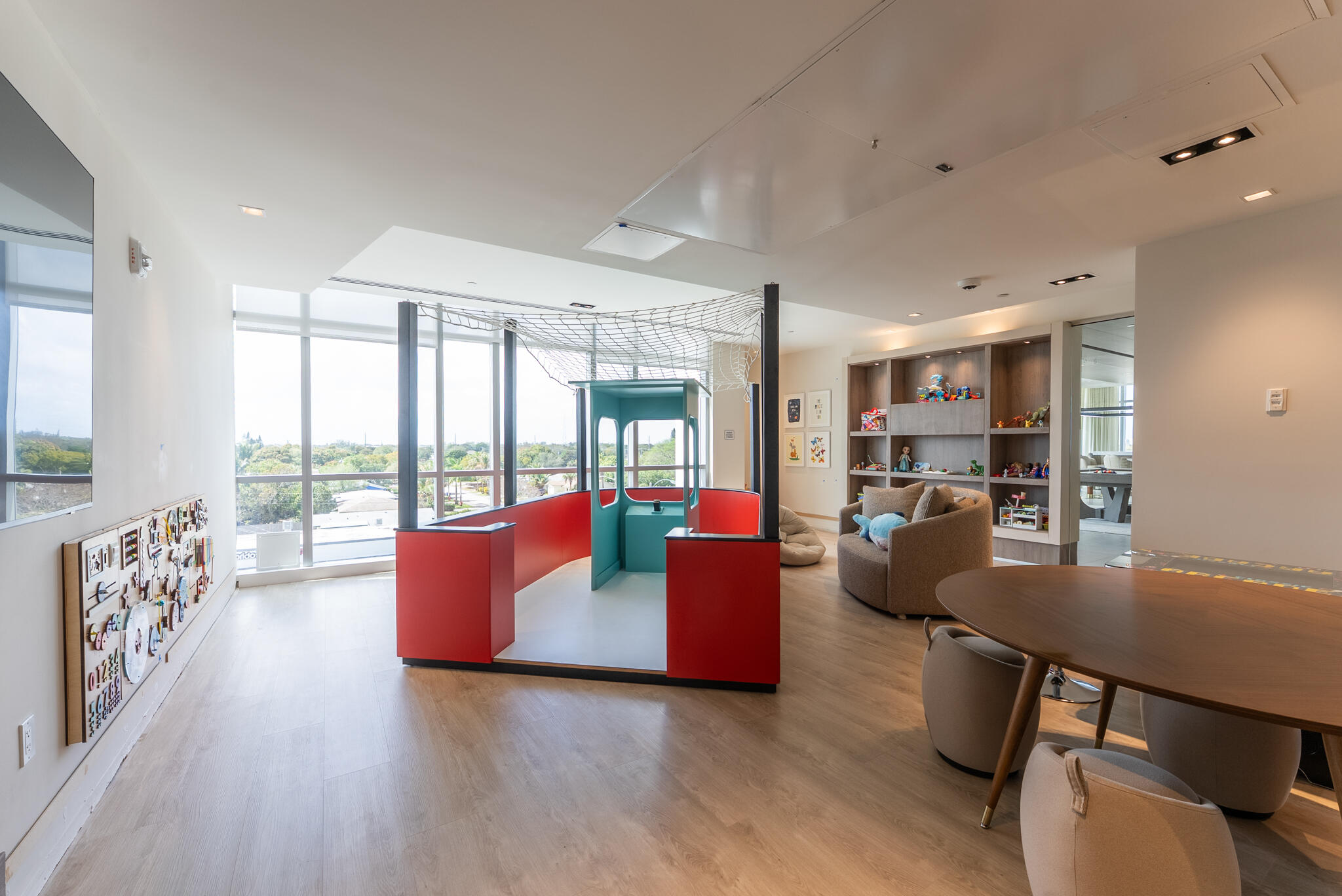 220 Lake Shore Drive 715 Property Photo 48
