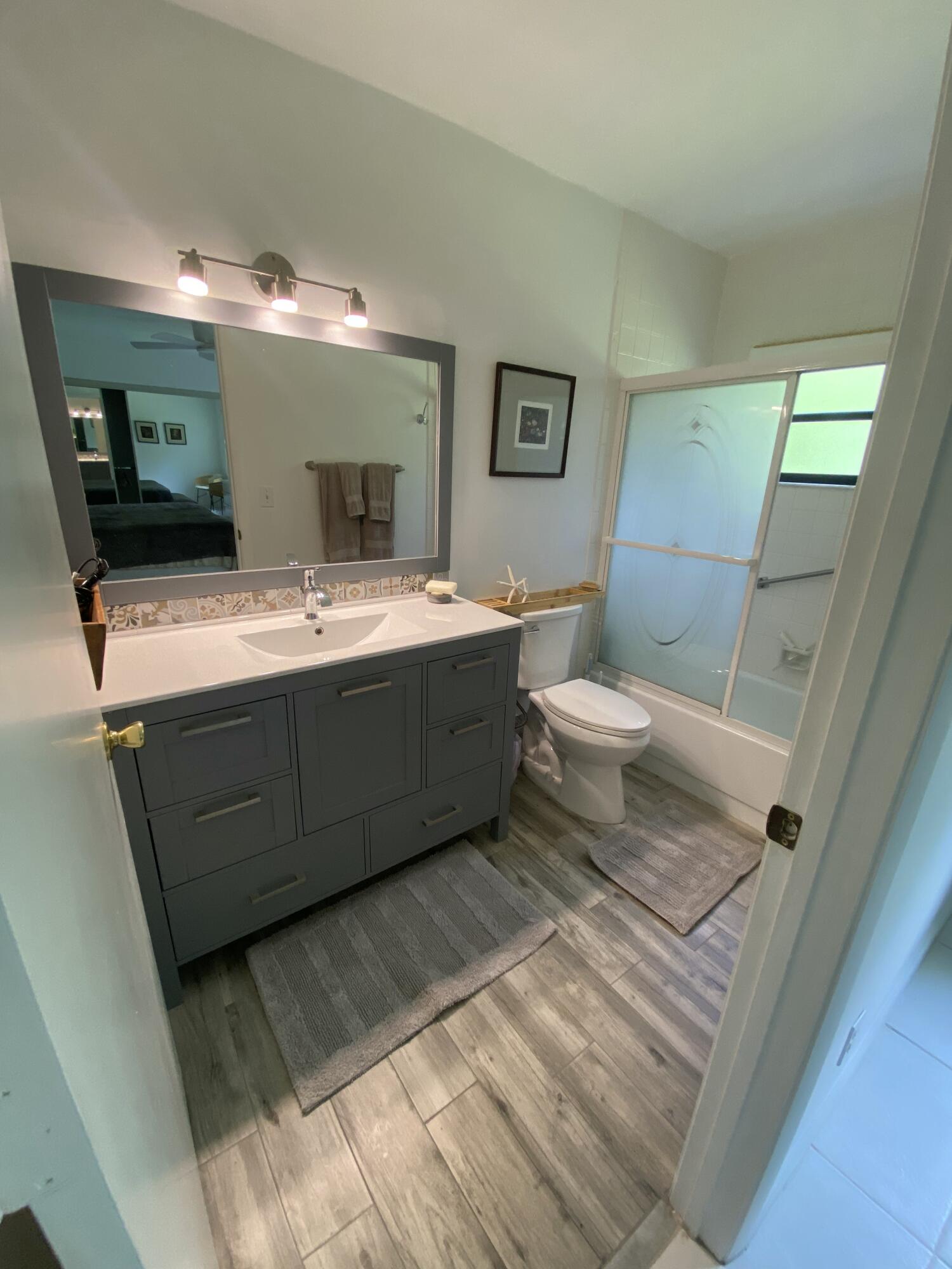 5061 Nesting Way D Property Photo 3