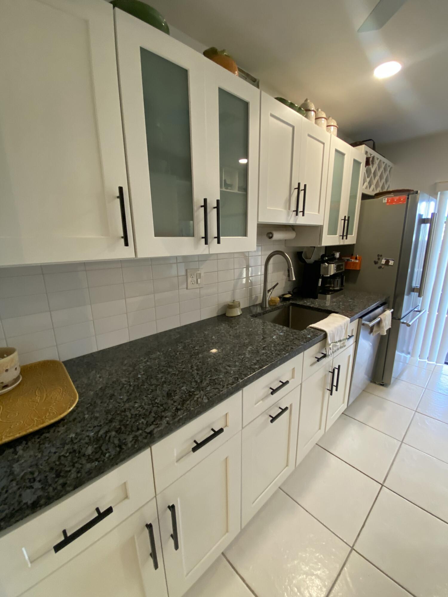 5061 Nesting Way D Property Photo 9