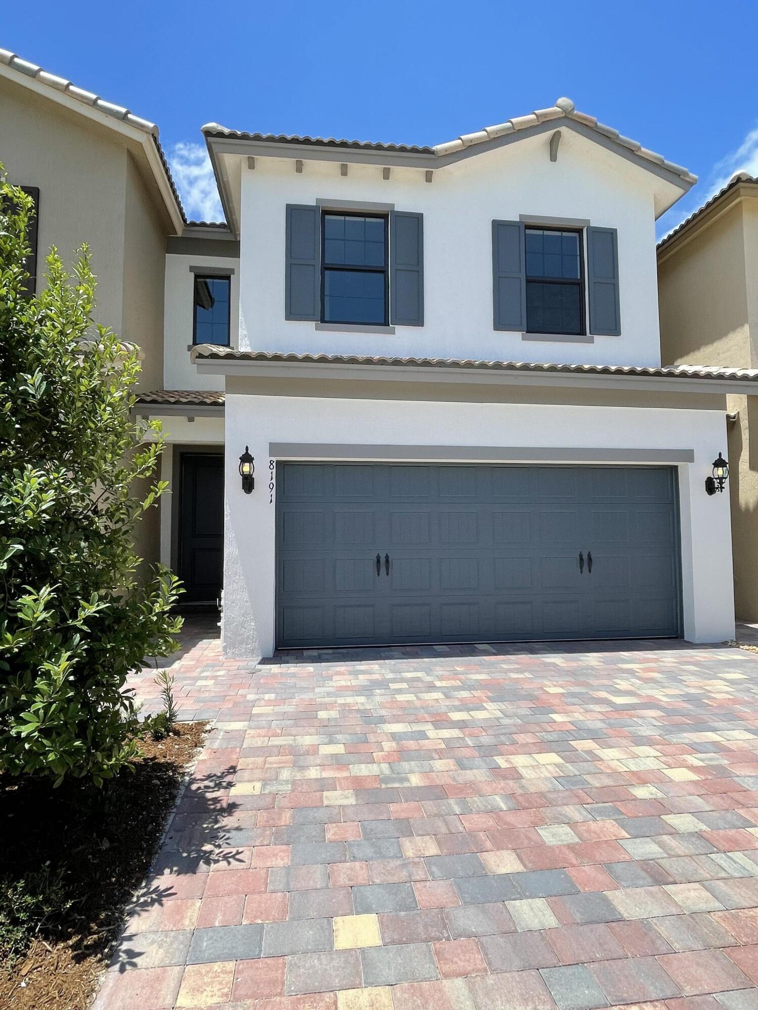 8191 Cinch Way Property Photo 2