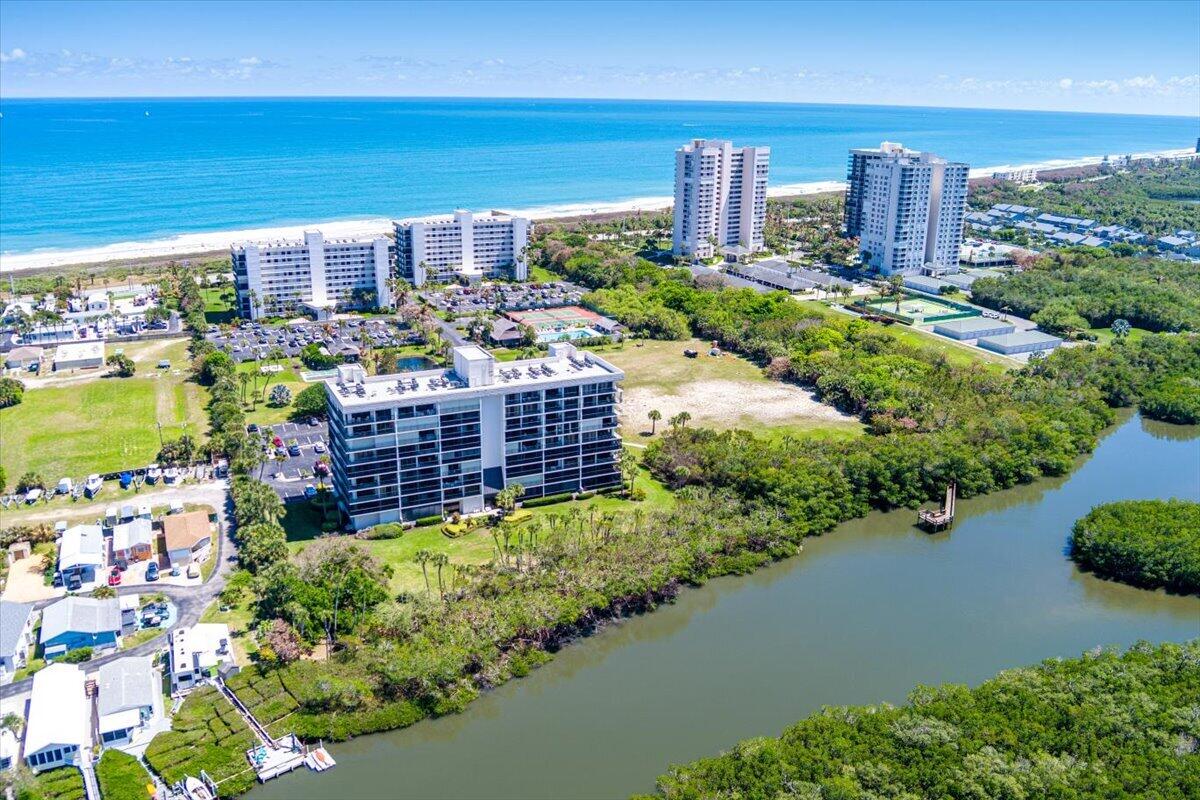 5059 N Hwy A1a 401 Property Photo 1
