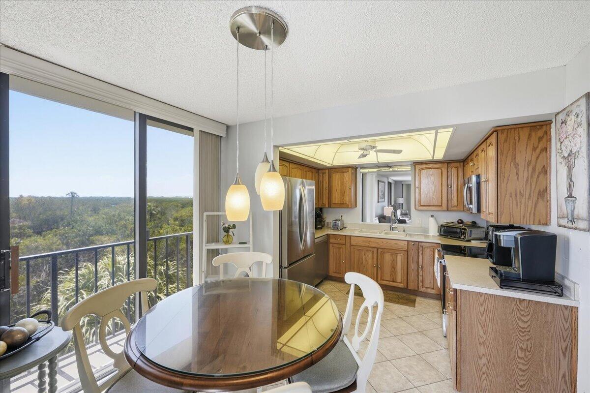 5059 N Hwy A1a 401 Property Photo 17