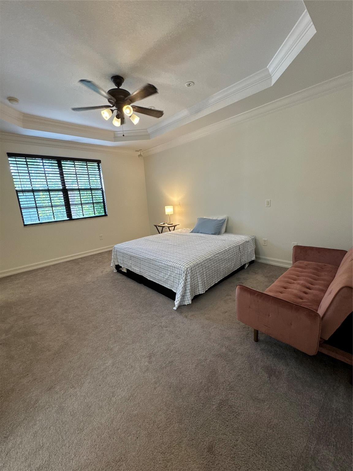 127 Riverwalk Circle W Property Photo 3