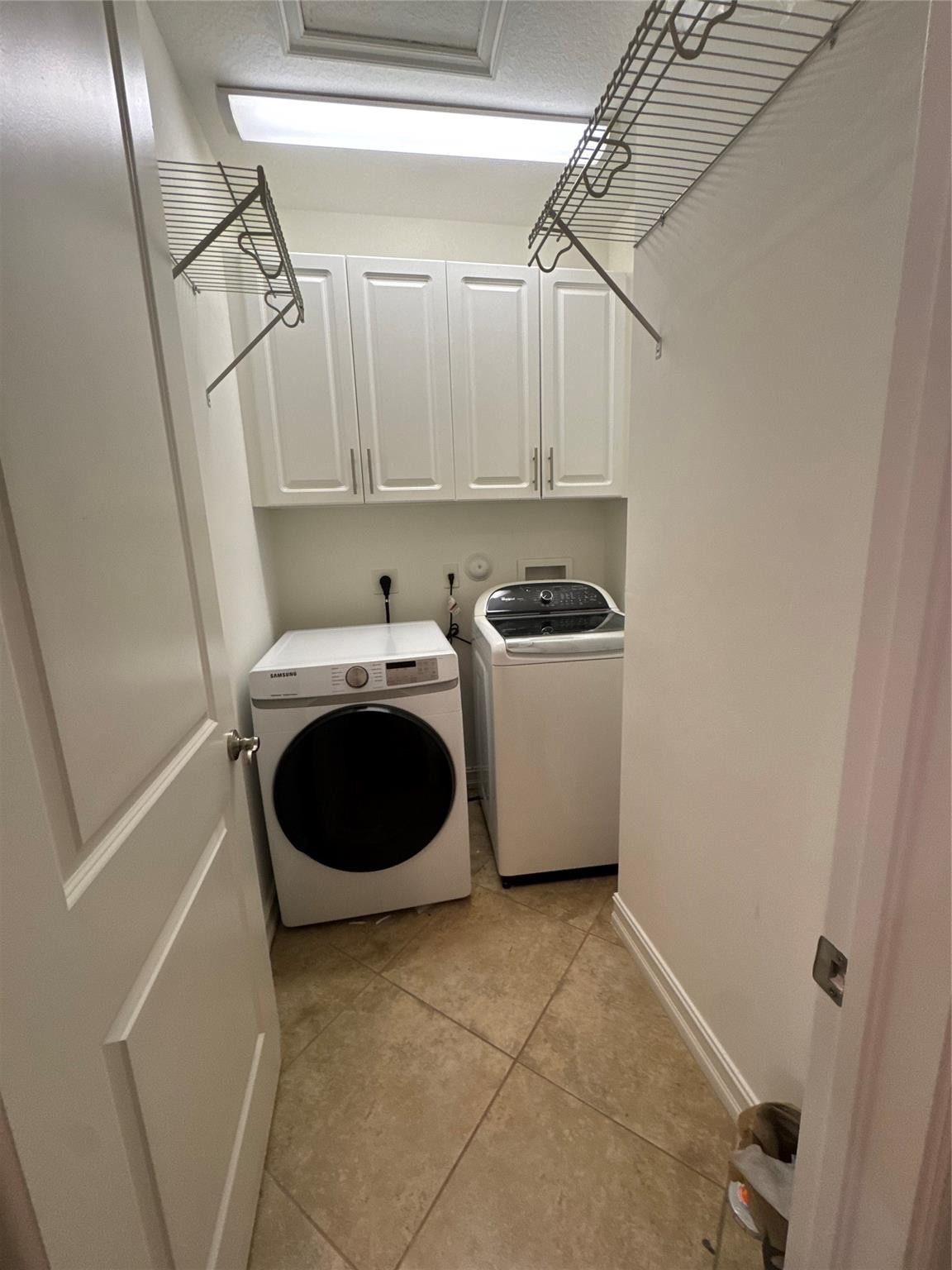127 Riverwalk Circle W Property Photo 11