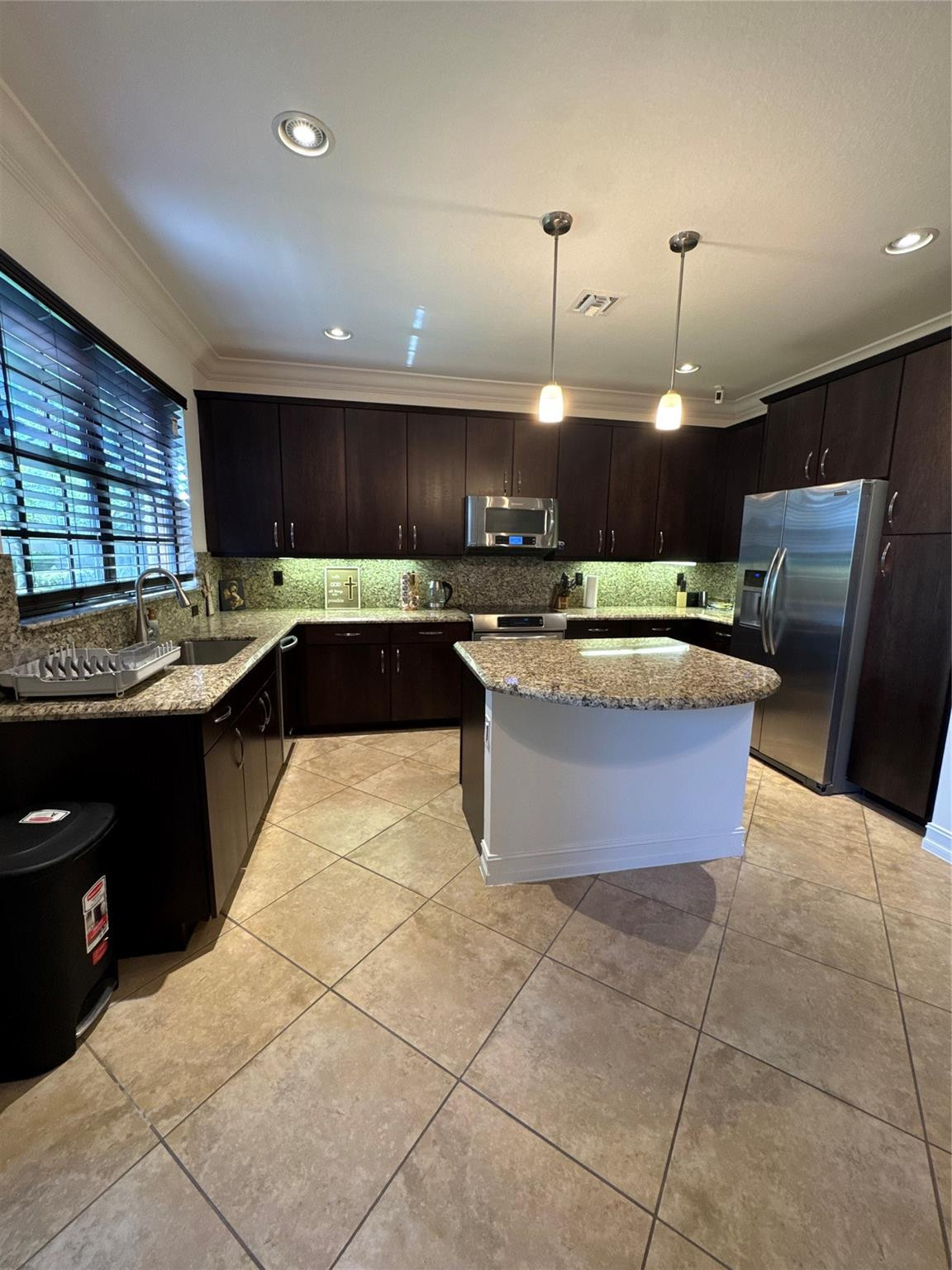 127 Riverwalk Circle W Property Photo 14