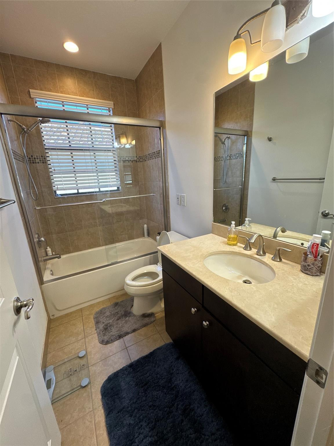 127 Riverwalk Circle W Property Photo 18