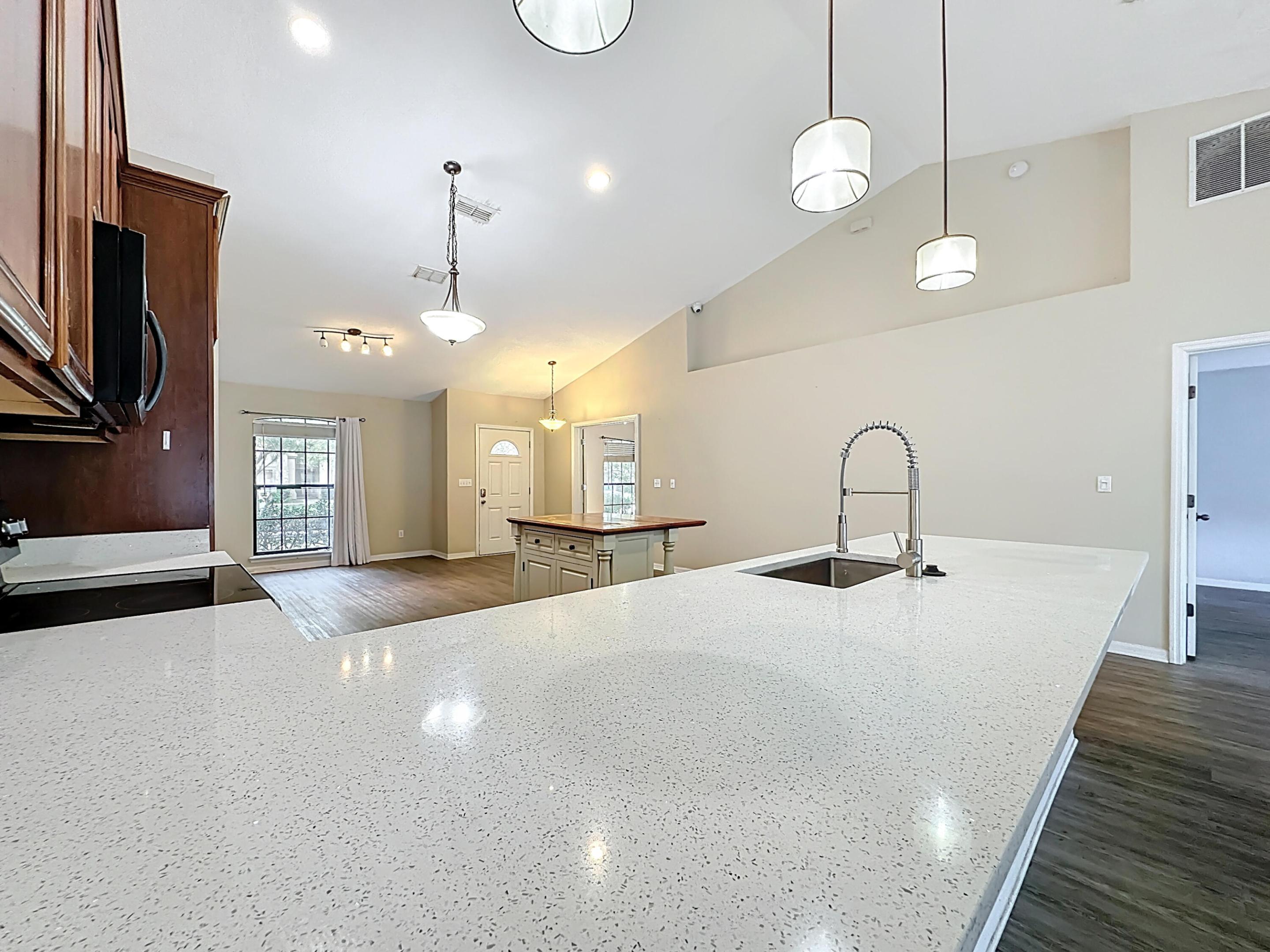 3371 Classic Oak Court Property Photo 11