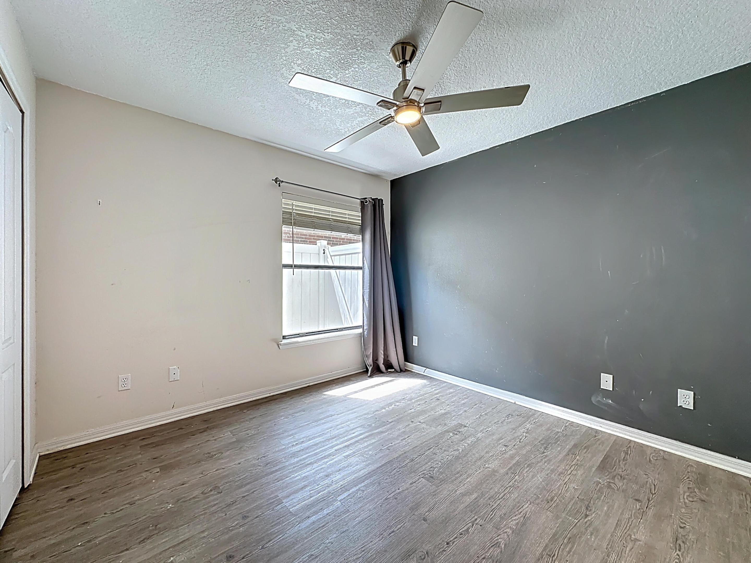 3371 Classic Oak Court Property Photo 18