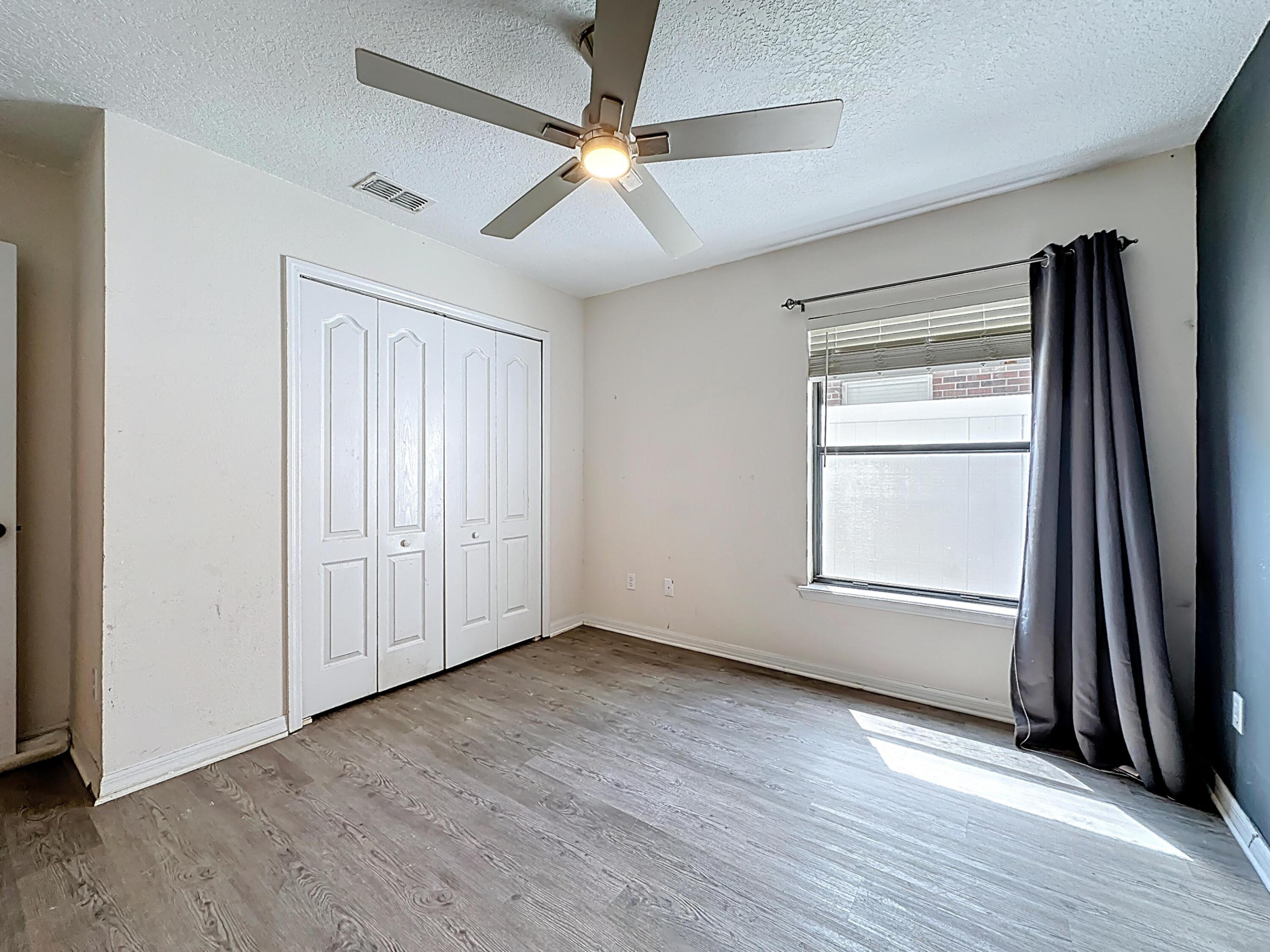 3371 Classic Oak Court Property Photo 19