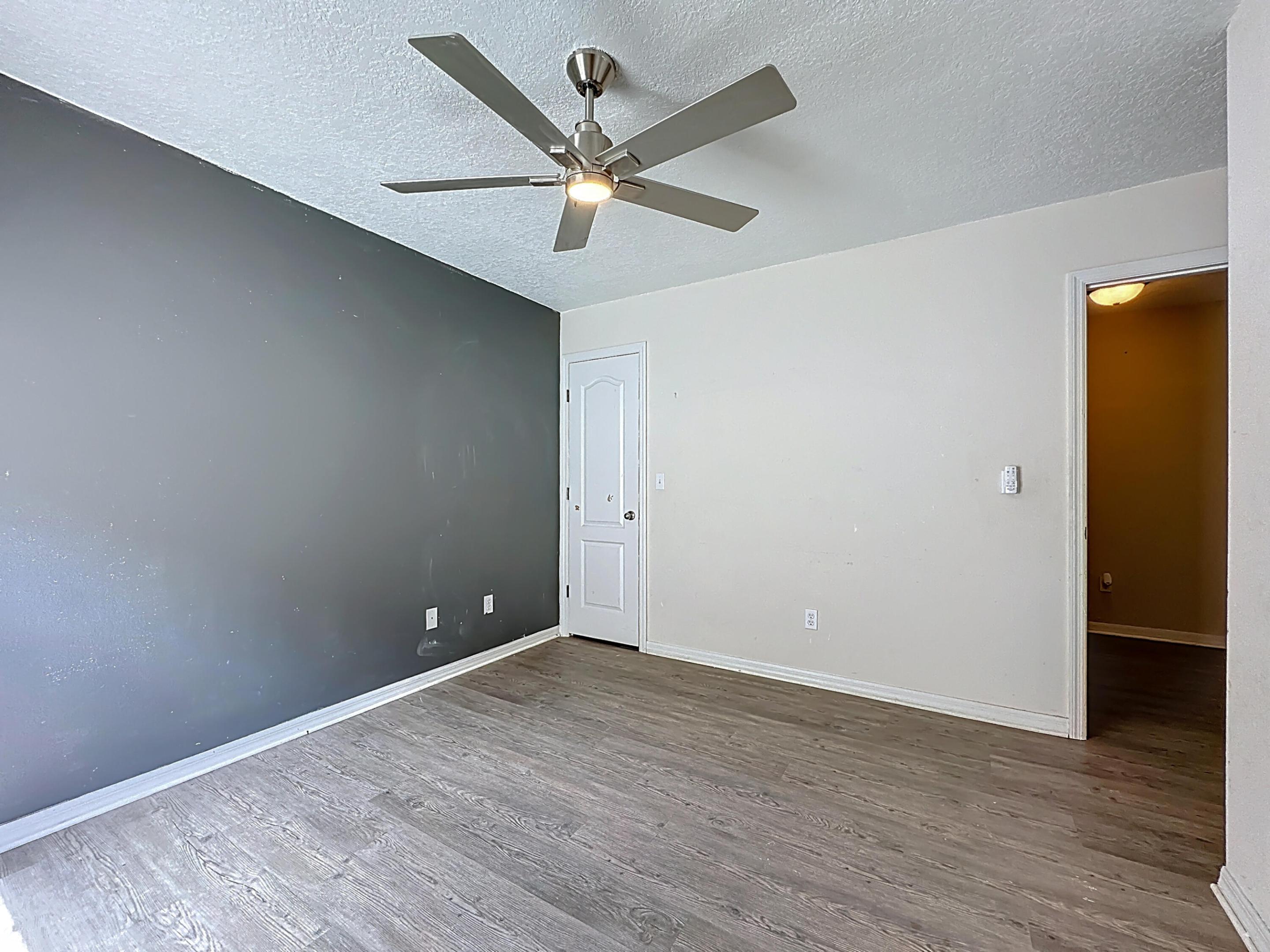3371 Classic Oak Court Property Photo 21