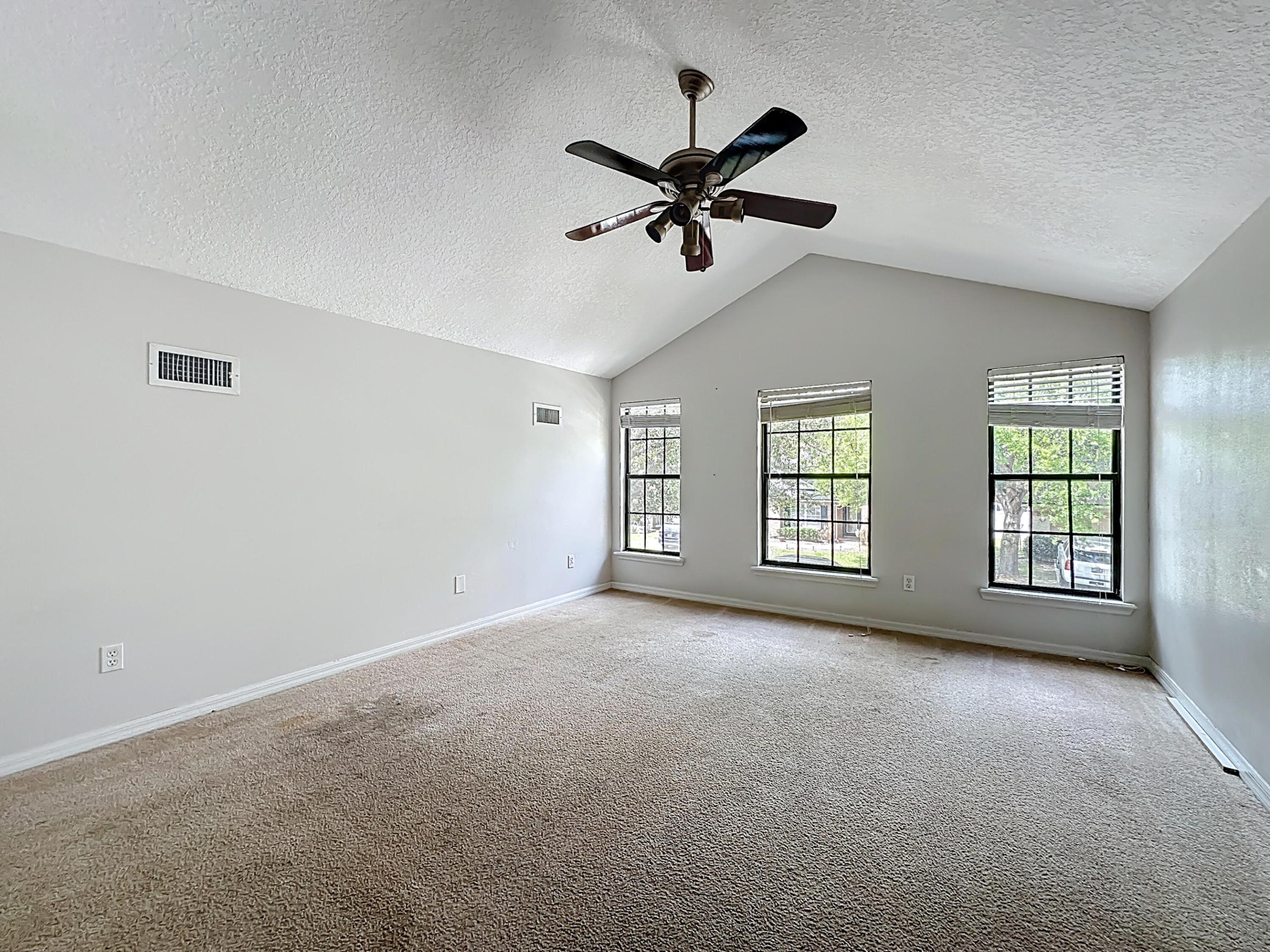 3371 Classic Oak Court Property Photo 43