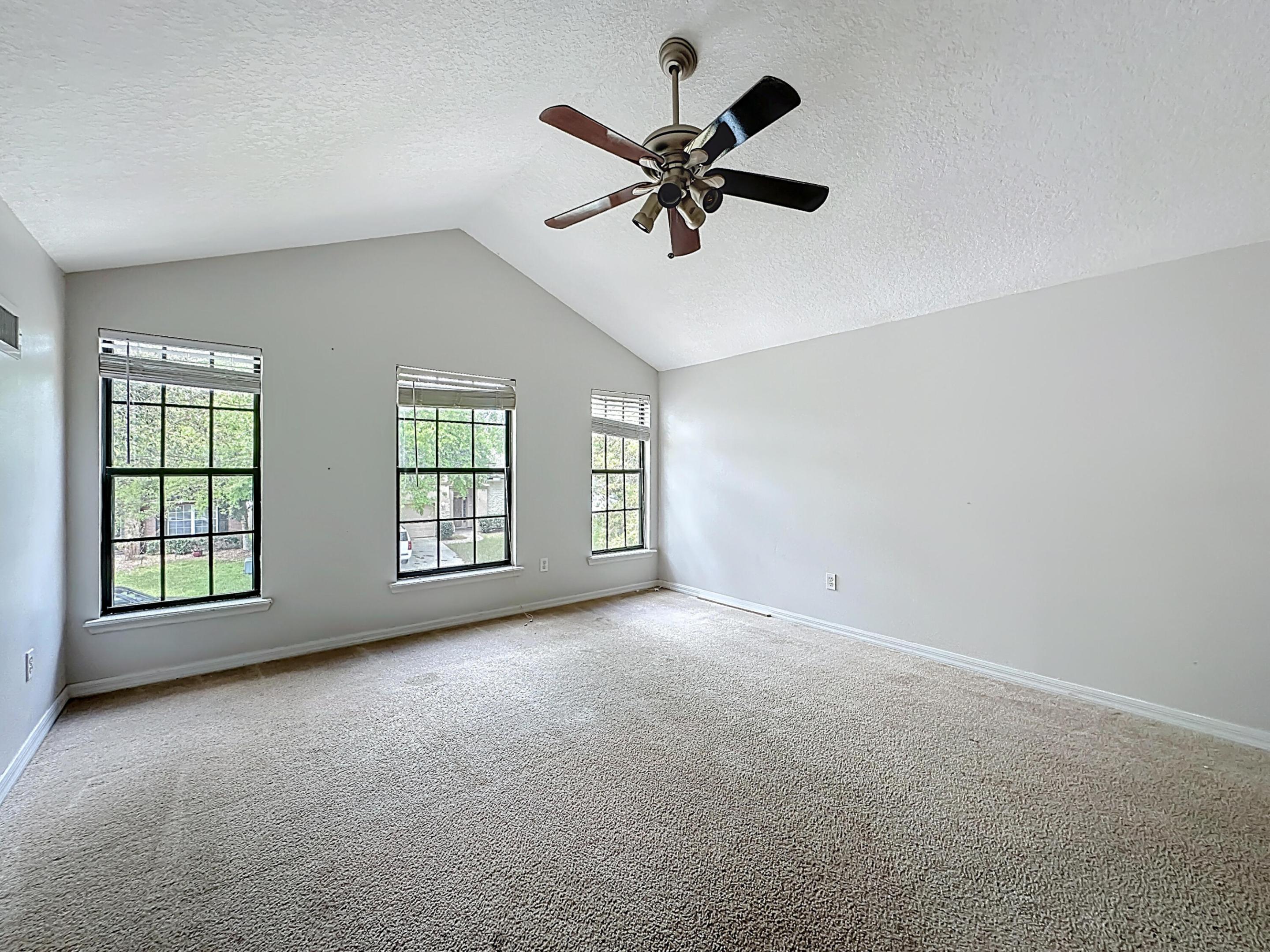3371 Classic Oak Court Property Photo 44