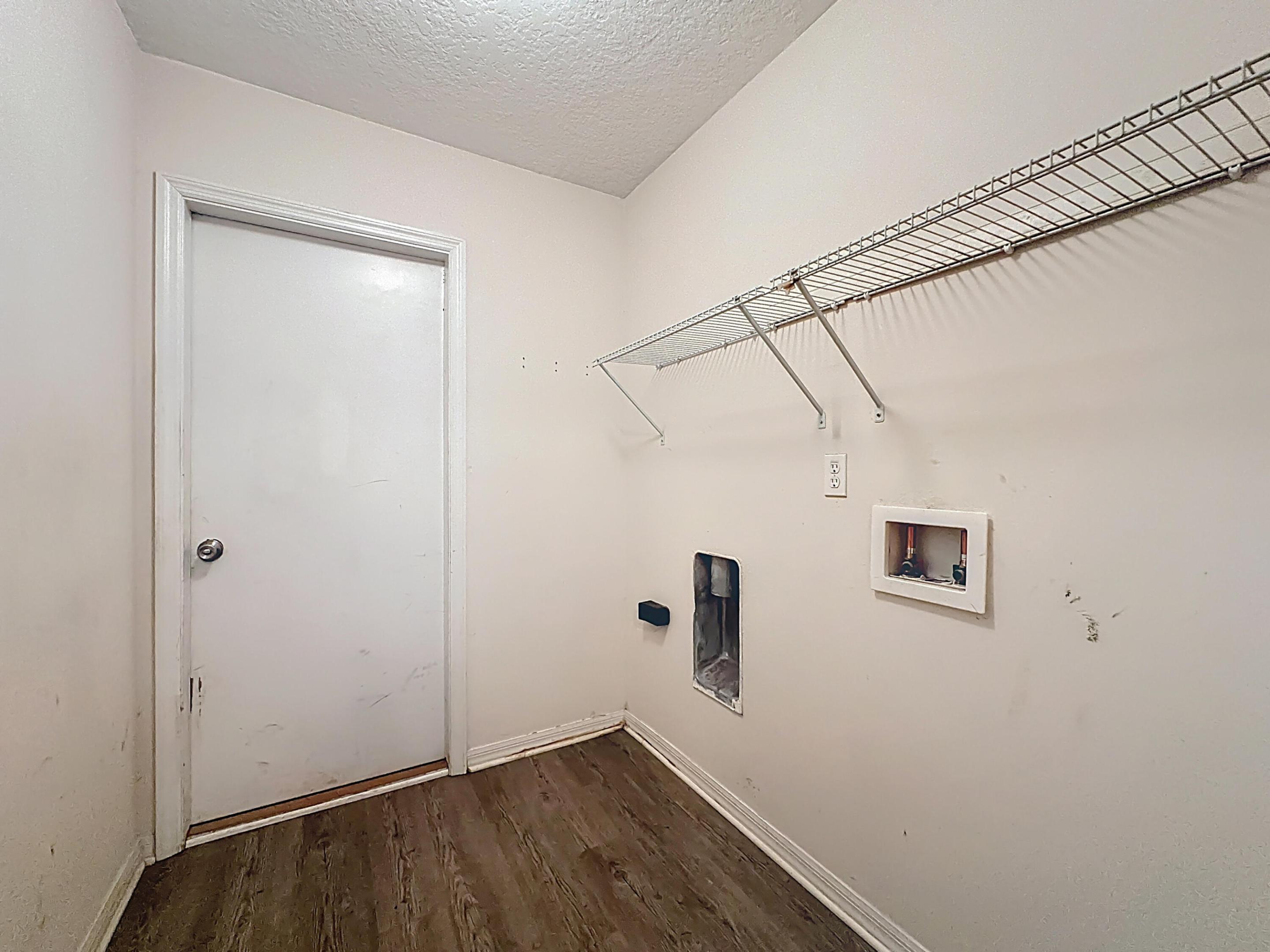 3371 Classic Oak Court Property Photo 47