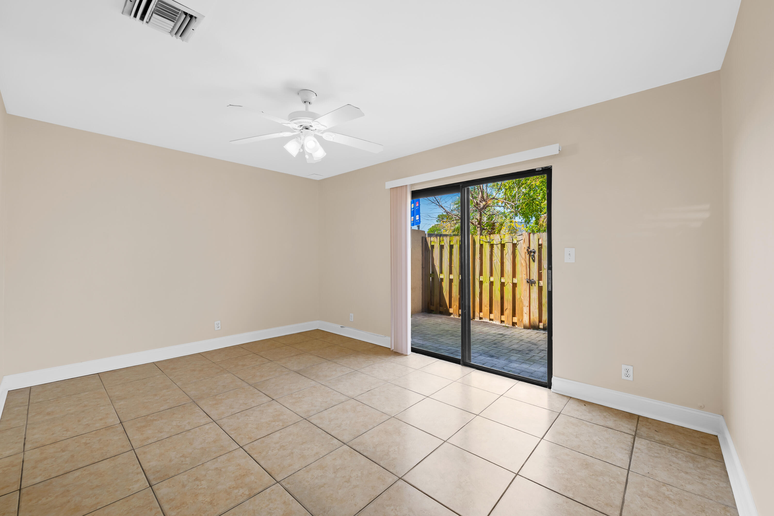 3281 E Golf Boulevard 4 Property Photo 5