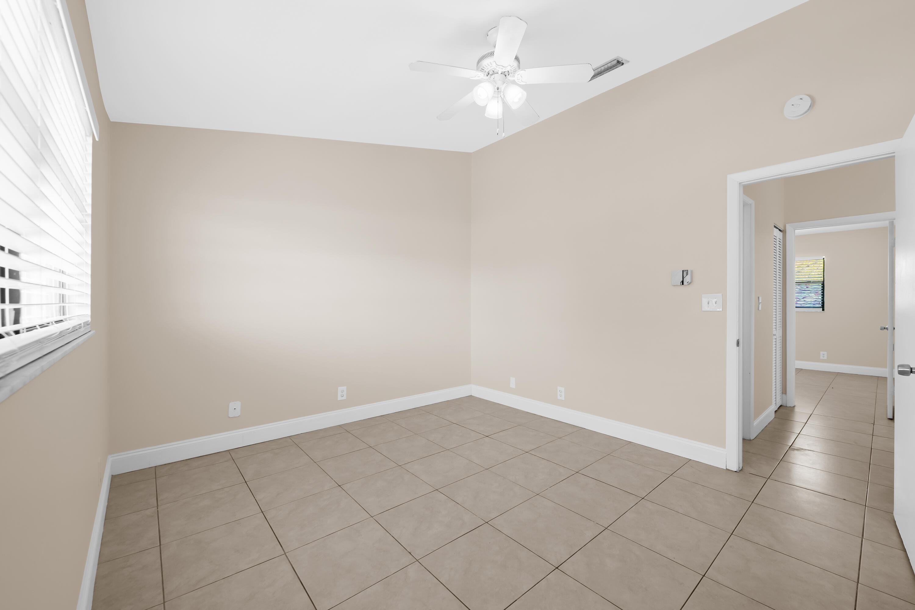3281 E Golf Boulevard 4 Property Photo 13